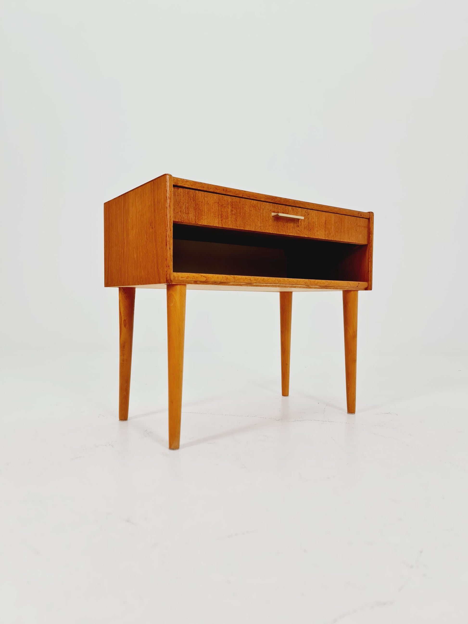 Mid century Scandinavian teak side table / bedside table, 1960s