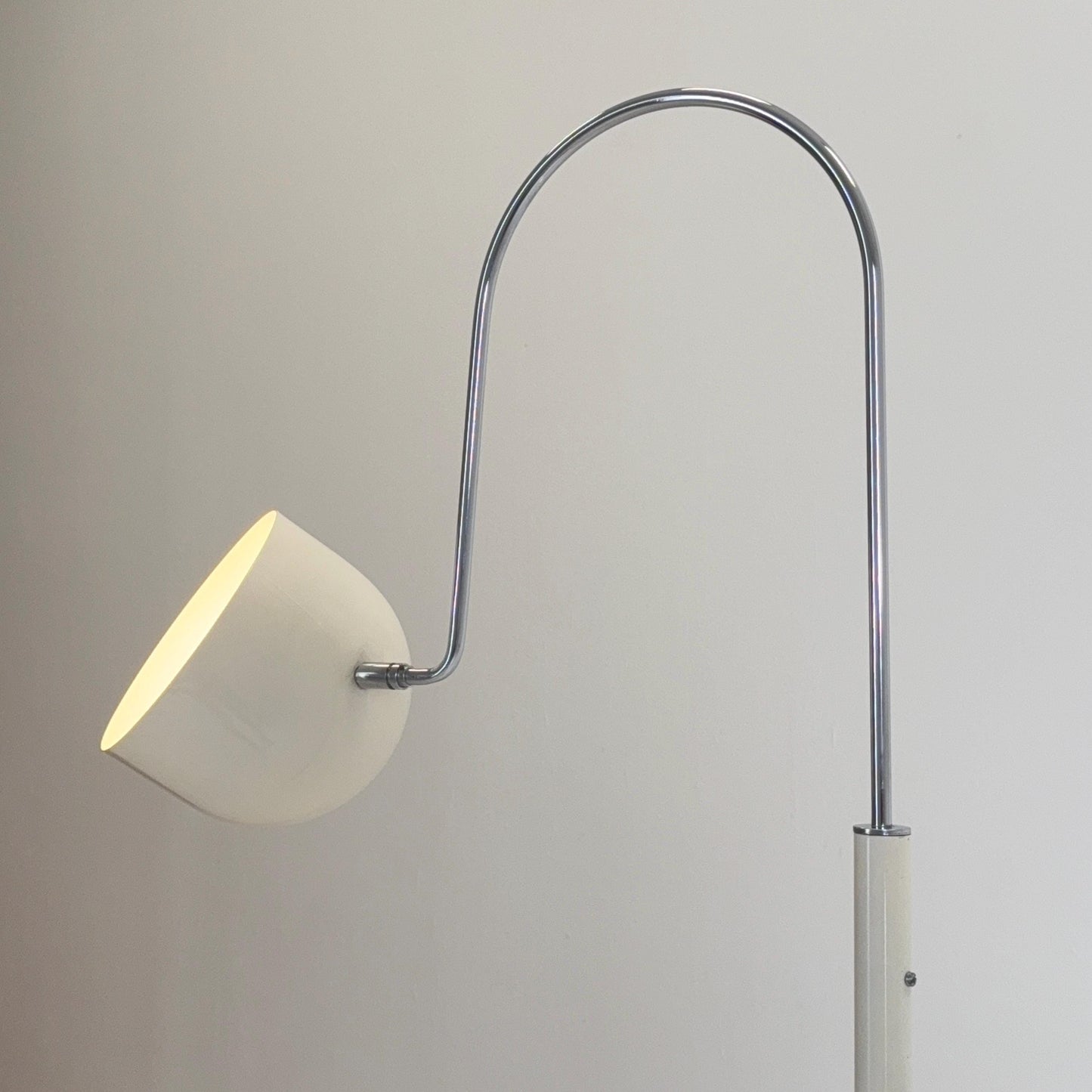 Mid-Century Modern ‘Bridge Arc’ Floor Lamp by Stilnovo – Italy, 1970s