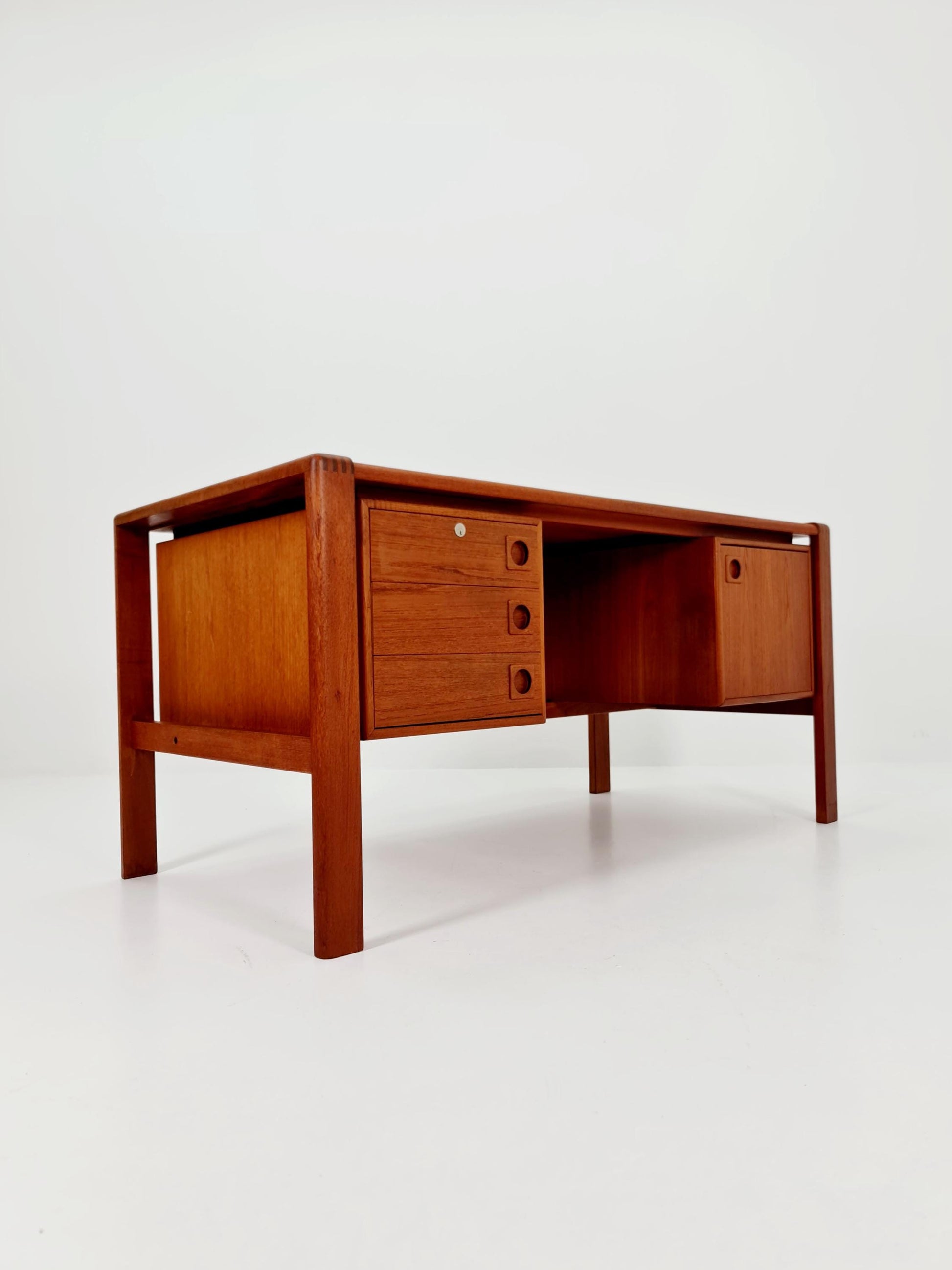 Danish teak Freestanding desk by H.P Hansen, Denmark, 1960s