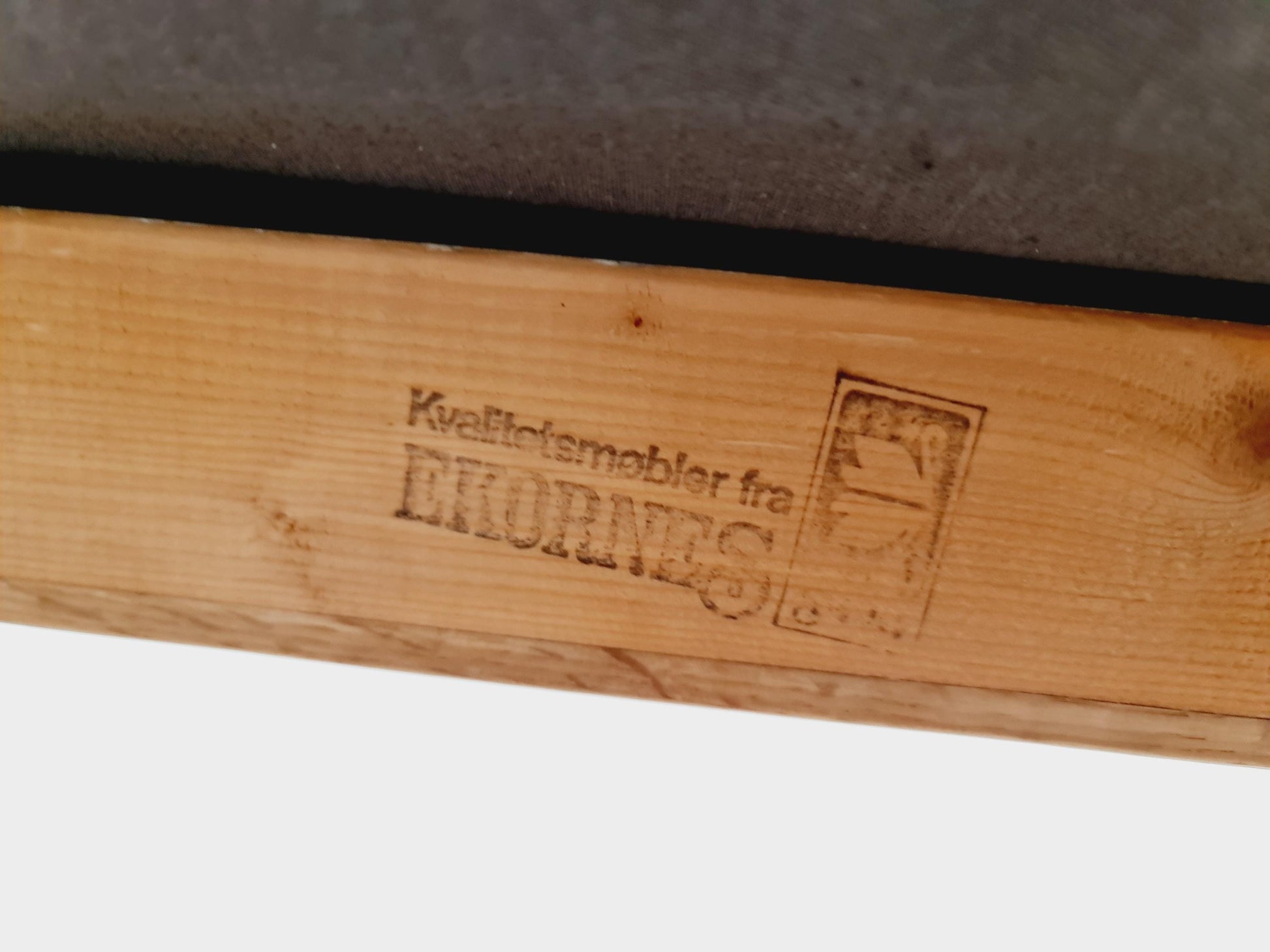 Rare Midcentury Swan Daybed Oak wood , with storage place By Haldor Vik and Ingmar Relling for Ekornes , 1950s