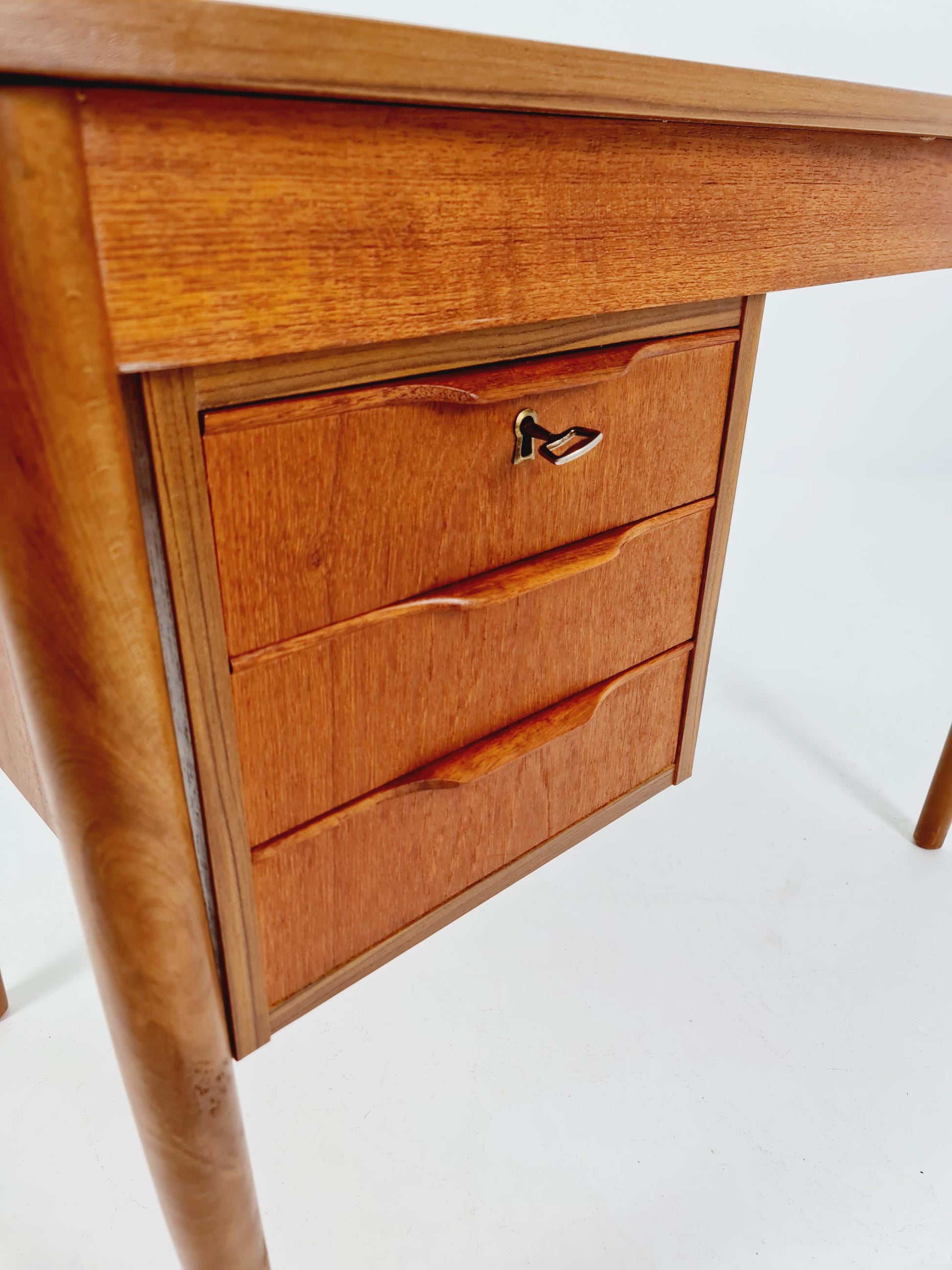 Mid century Danish teak desk By Gunnar Nielsen for Tiberaard 1960s
