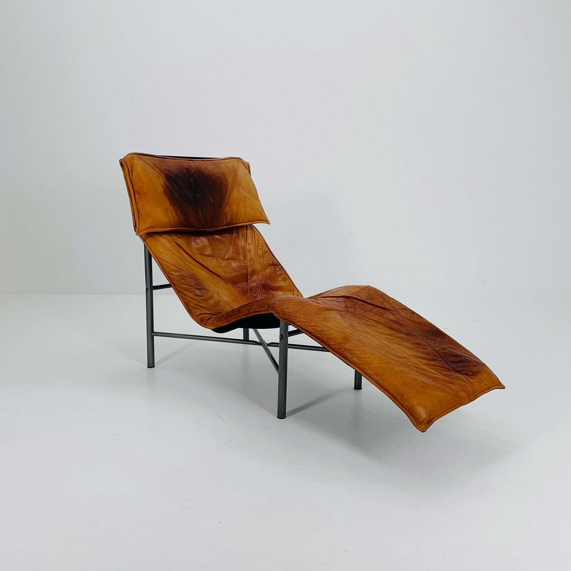 Mid century scandinavian Skye lounge chair by Tord BJORKLUND for Ikea in cognac leather 1970s