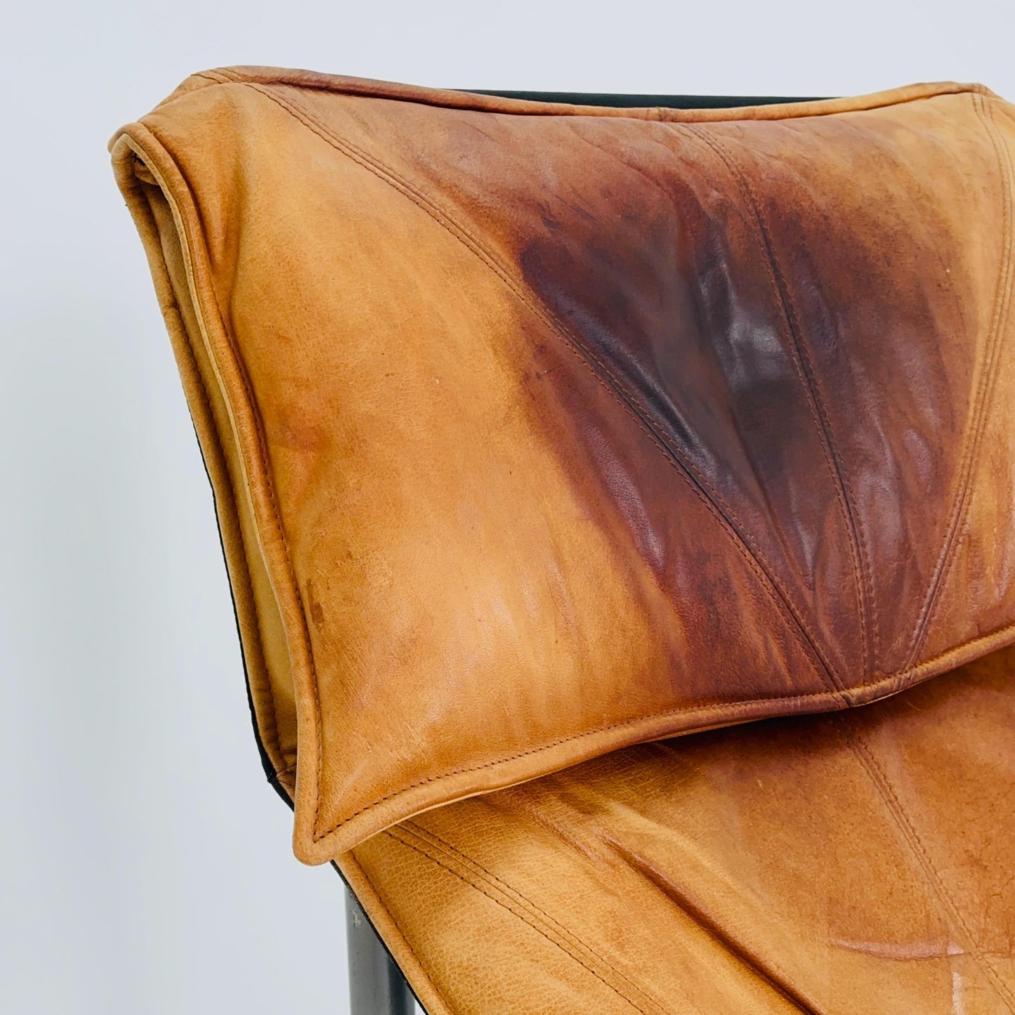 Mid century scandinavian Skye lounge chair by Tord BJORKLUND for Ikea in cognac leather 1970s