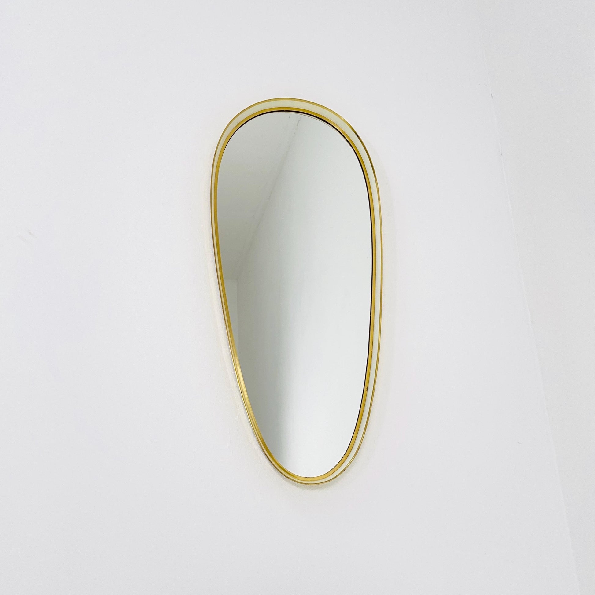 Huge Mid-Century Modern wall mirror with brass frame by Münchener Zierspiegel, 1950s