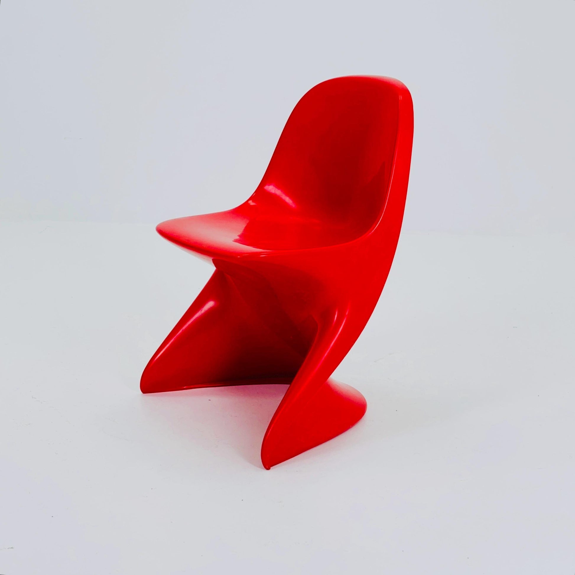 Spaceage Red Casala Casalino kids chair, designed by Alexander Begge, 1970s, W. Germany