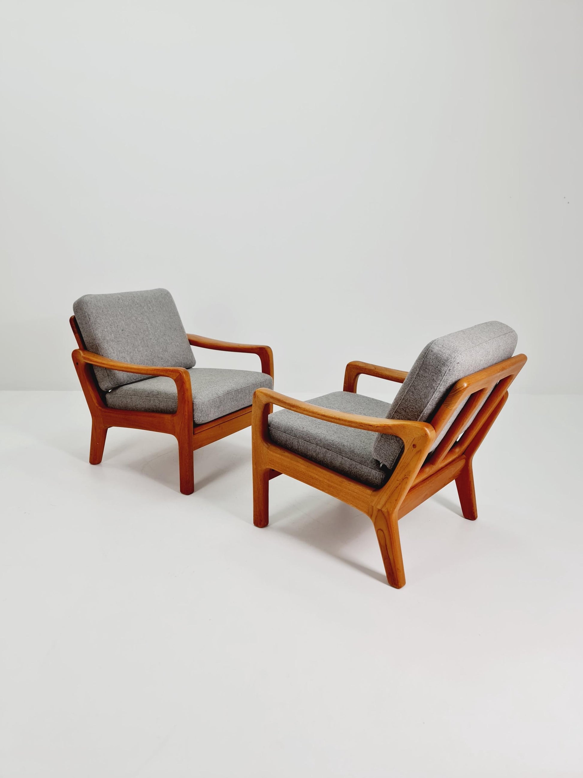 Mid century Danish easy lounge chairs by Juul Kristensen , 1970s, Set of 2