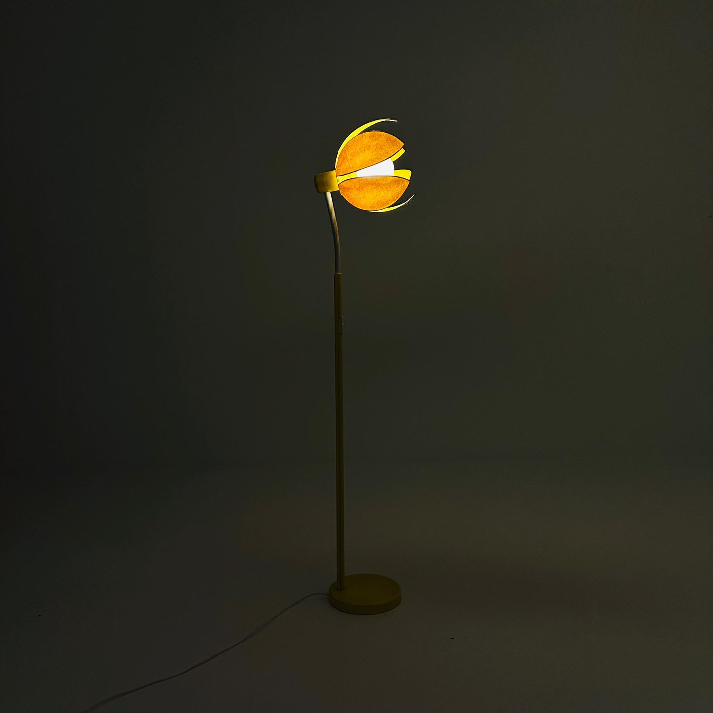Rare Italian Cocoon Floor Lamp – Yellow Mid-Century Modern Design, 1970s