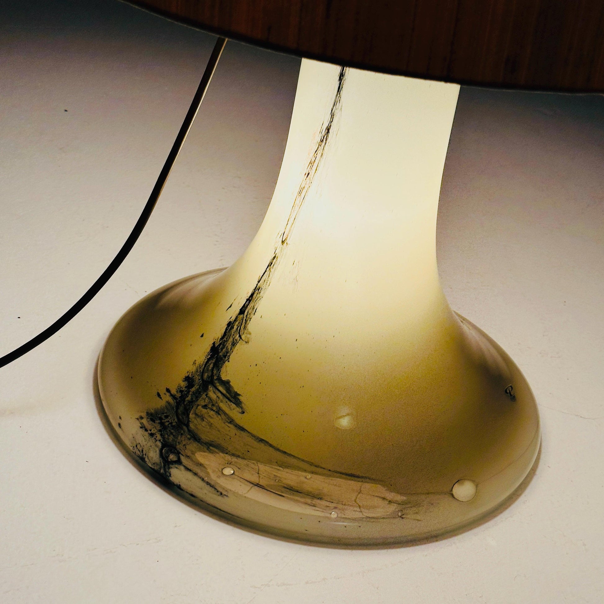 Mid-Century Murano Glass Buffet Lamp by Peill Putzler – Mouth-Blown Glass & Original Silk Shade, 1970s Germany