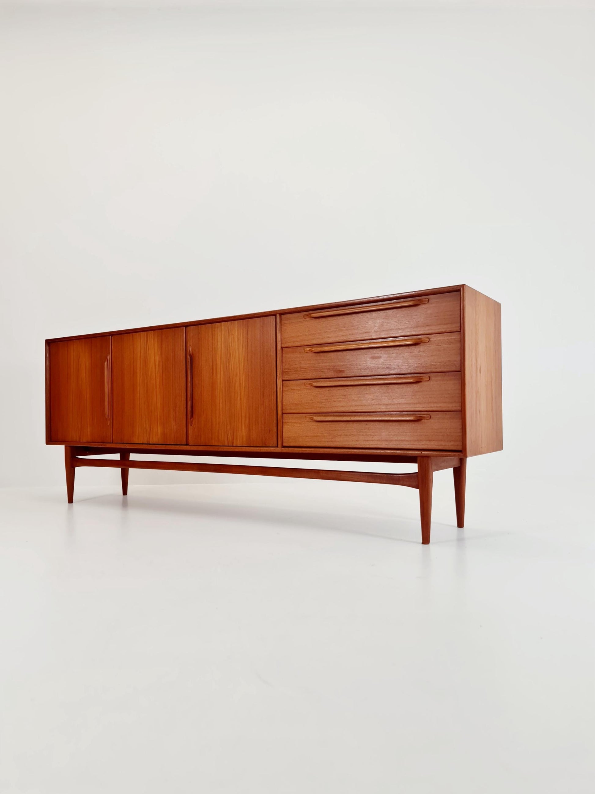 Mid-Century German vintage Sideboard by Heinrich Riestenpatt model RT 200 TYP , 1960s