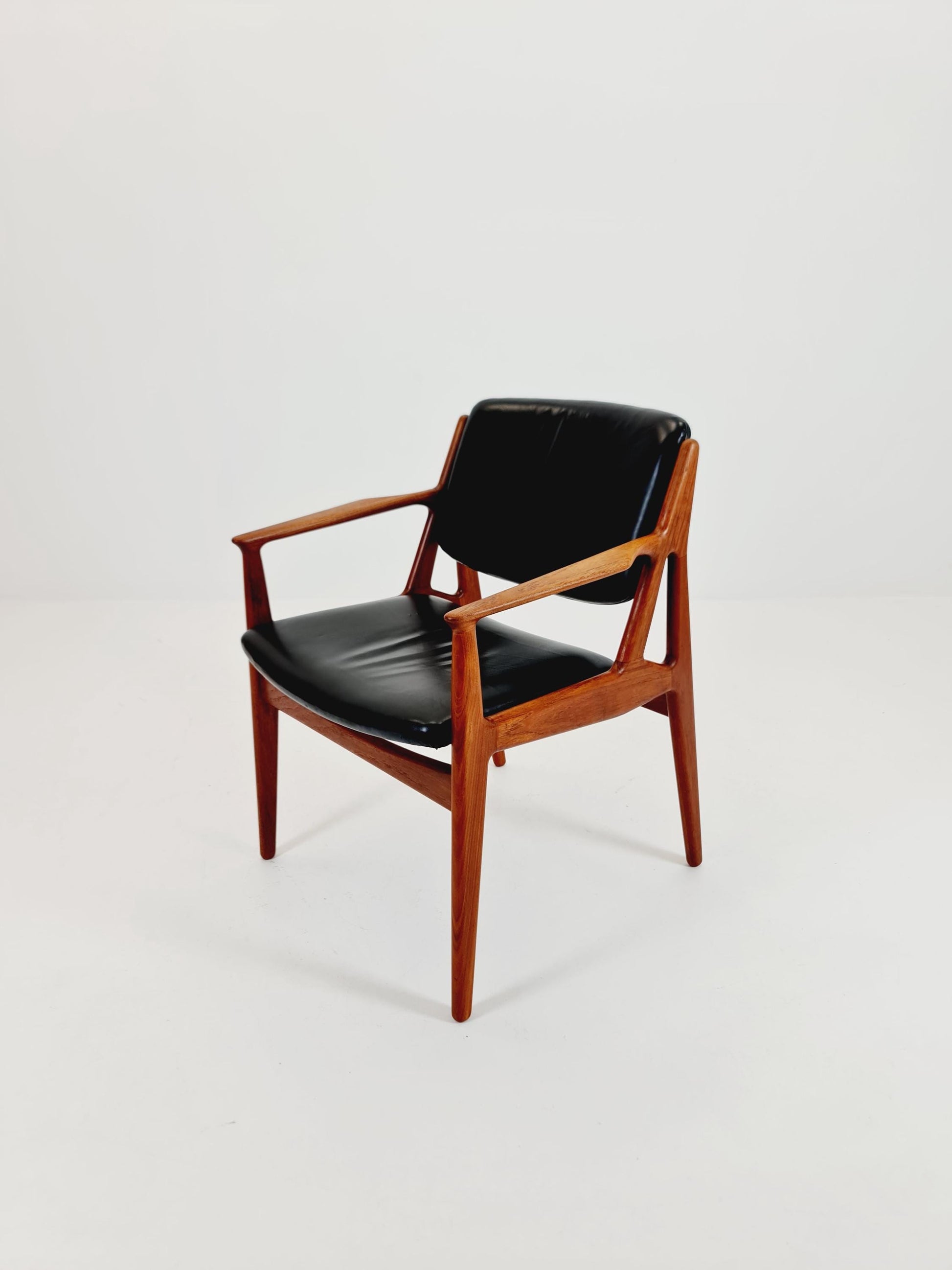 Danish Rare Teak Armchair By Arne Vodder For Vamo Möbler , 1960s