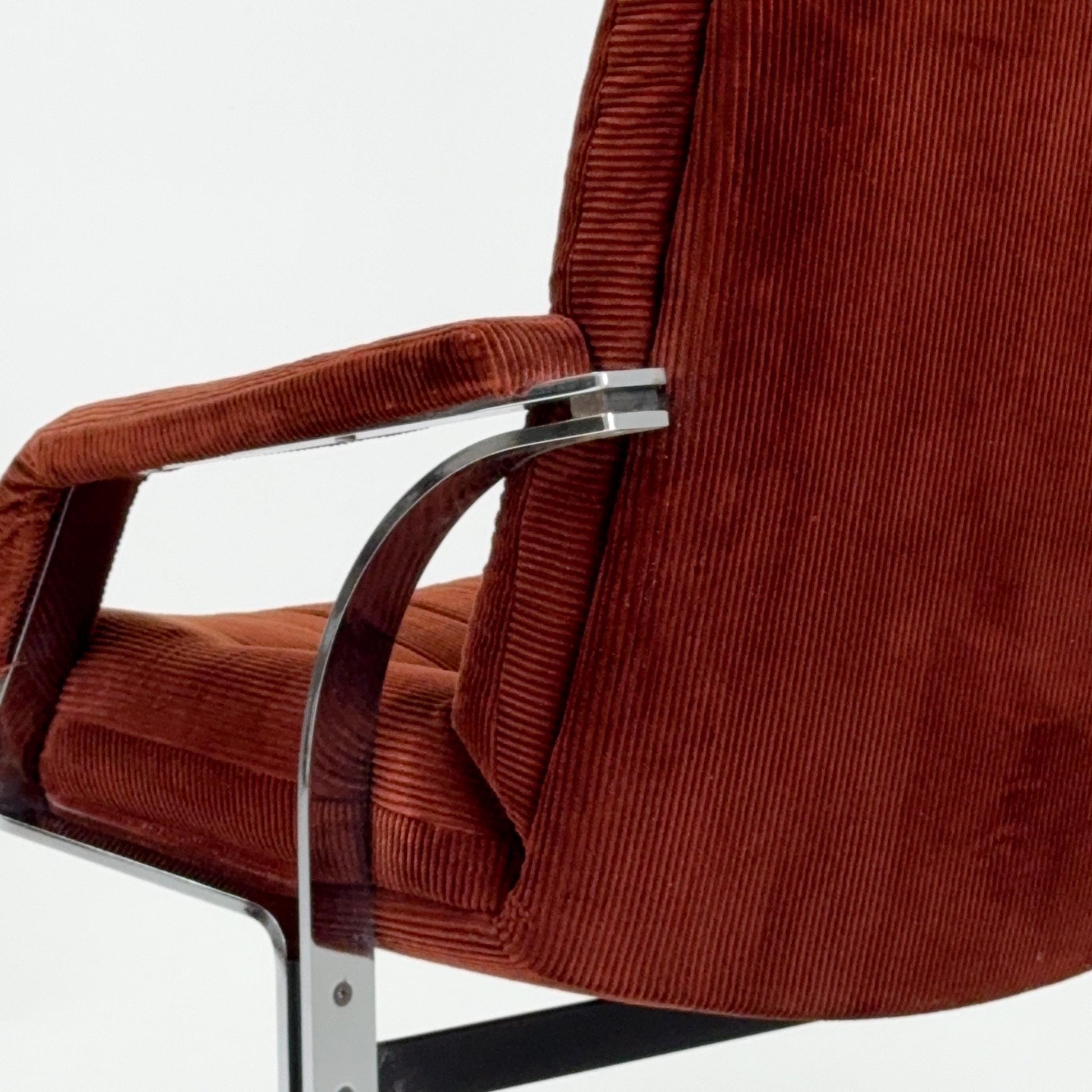 Set of 2 Mid Century Italian Lounge Chairs – Brown Velvet & Cast Chrome, 1980s Italy