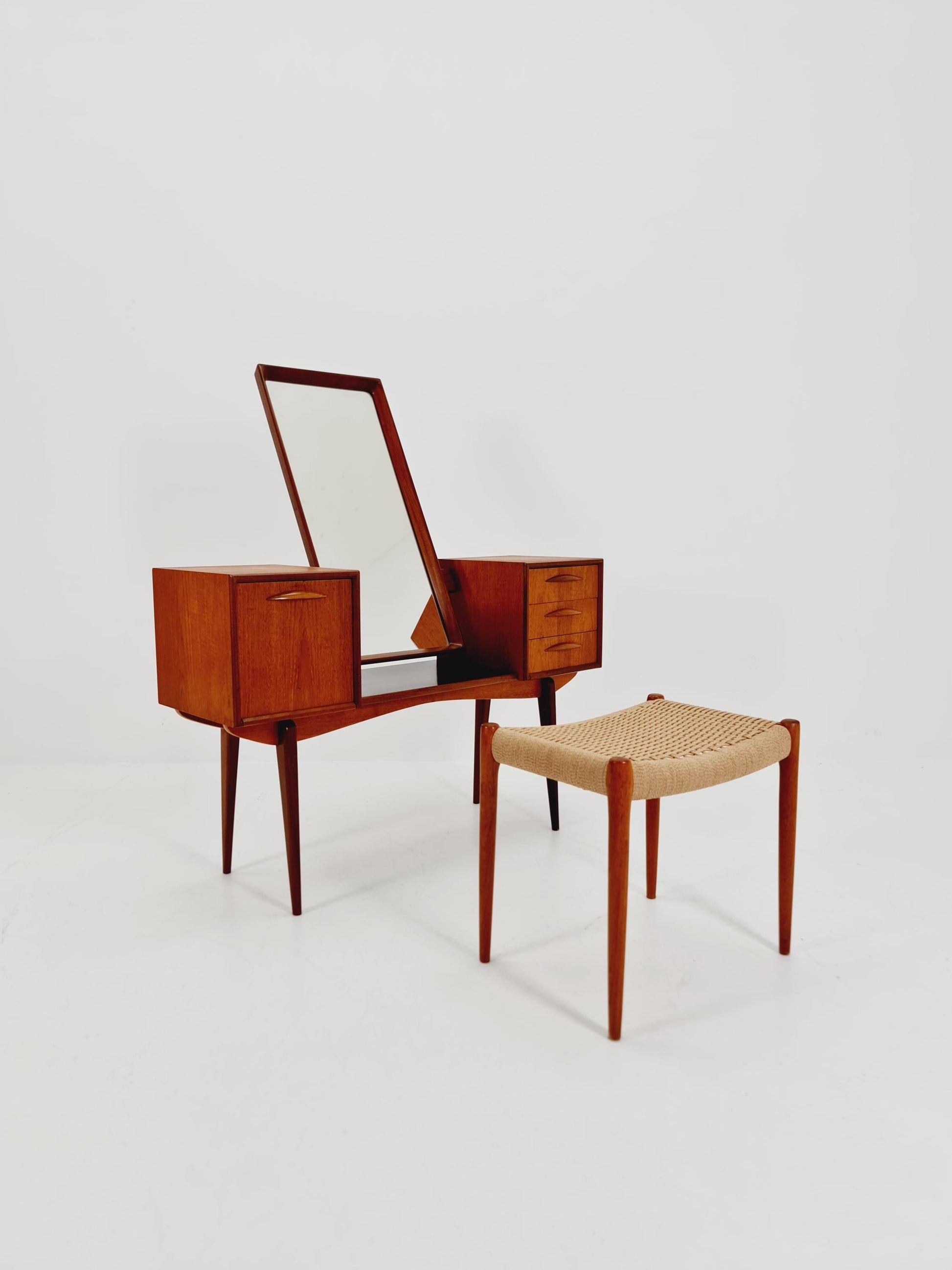 Mid Century Modern Danish Teak vanity table/ make up table by Svante Skogh, 1960s