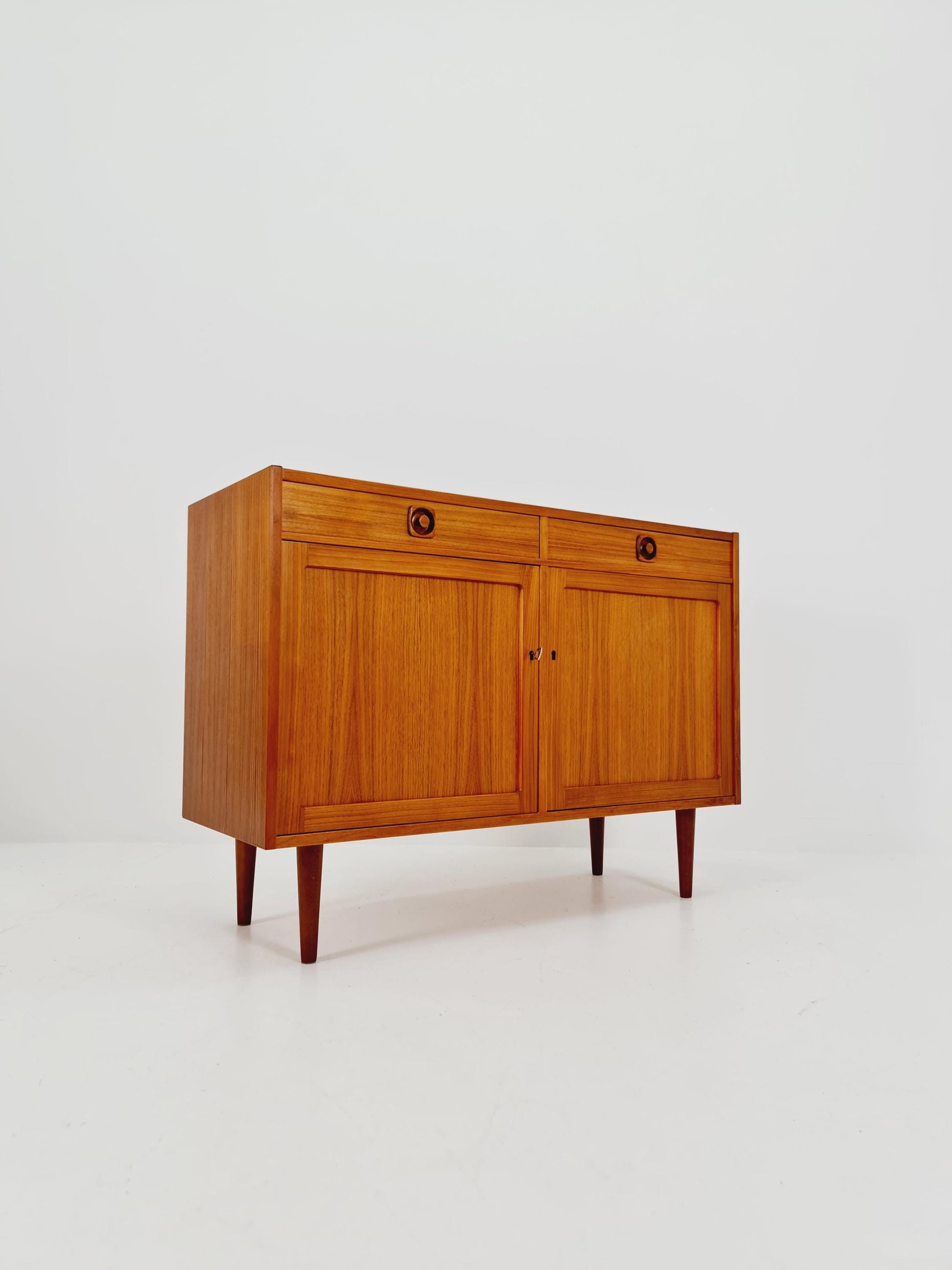 Mid Century Modern Swedish walnut sideboard by B. Fridhagen for Bodafors, 1964