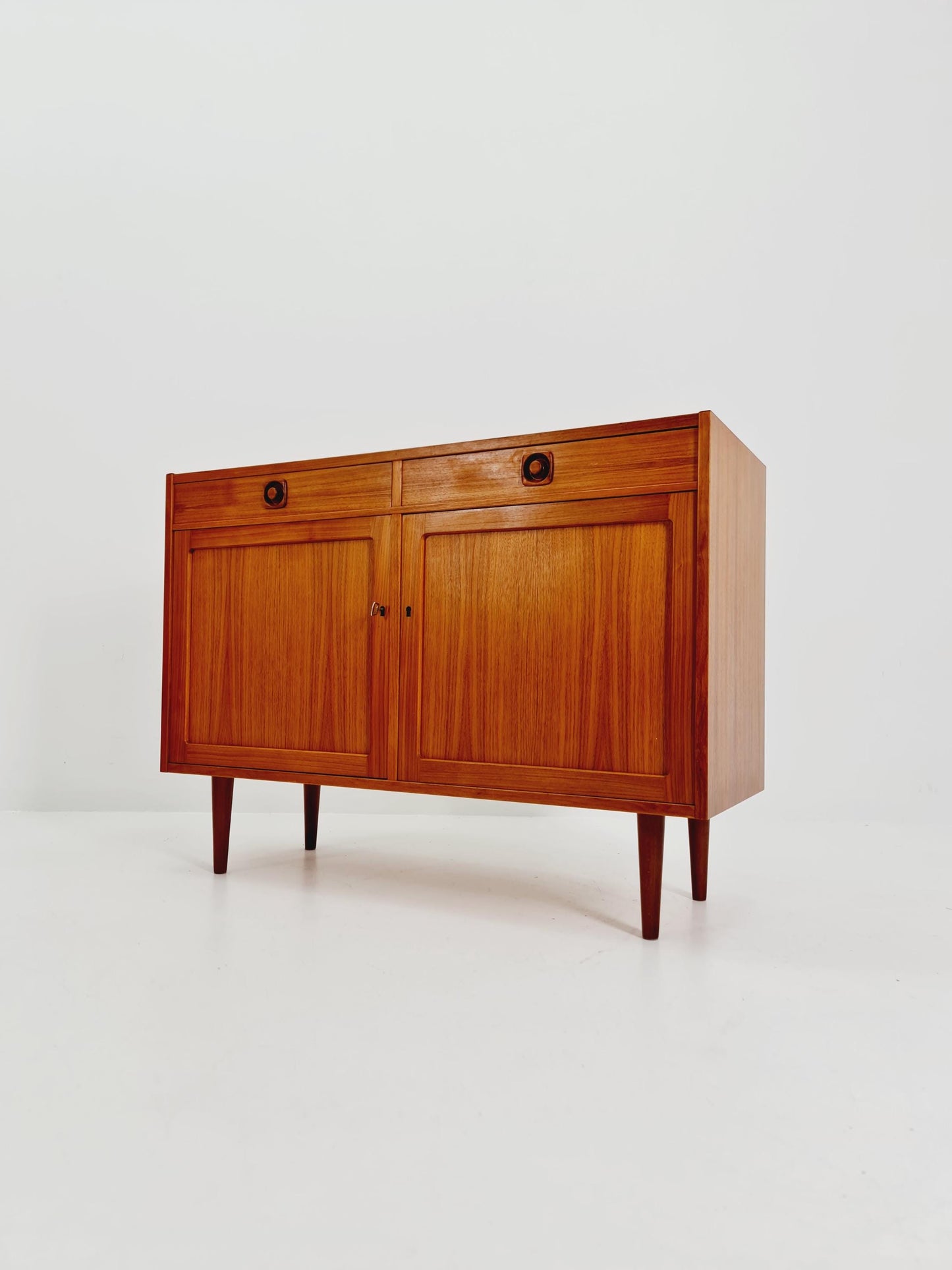 Mid Century Modern Swedish walnut sideboard by B. Fridhagen for Bodafors, 1964