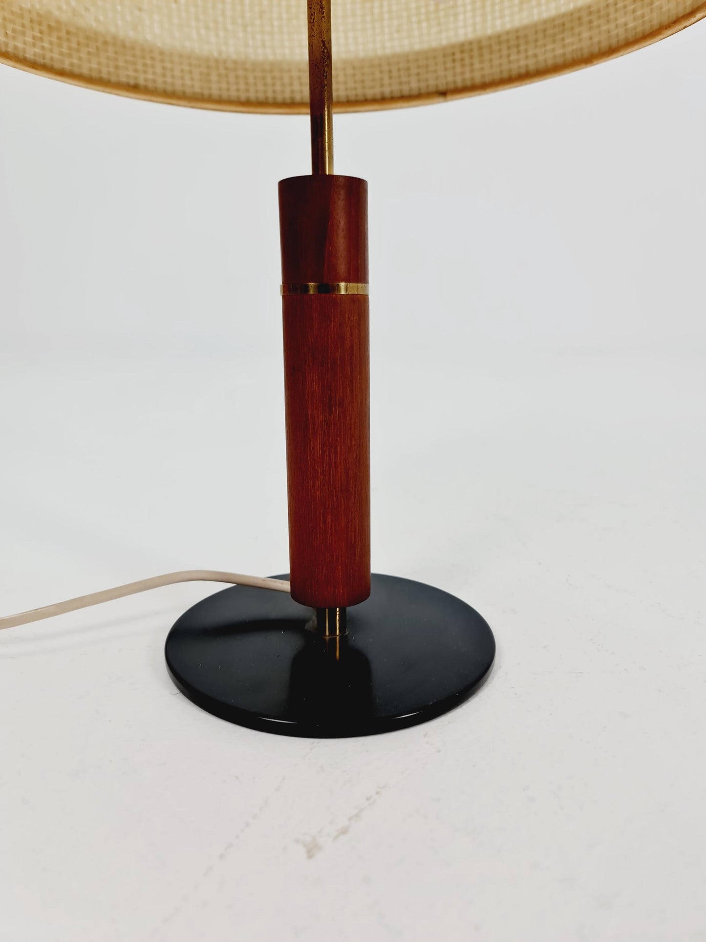 Mid century teak & brass table lamp by Vereinigte Werkstätten München, Germany, 1960s
