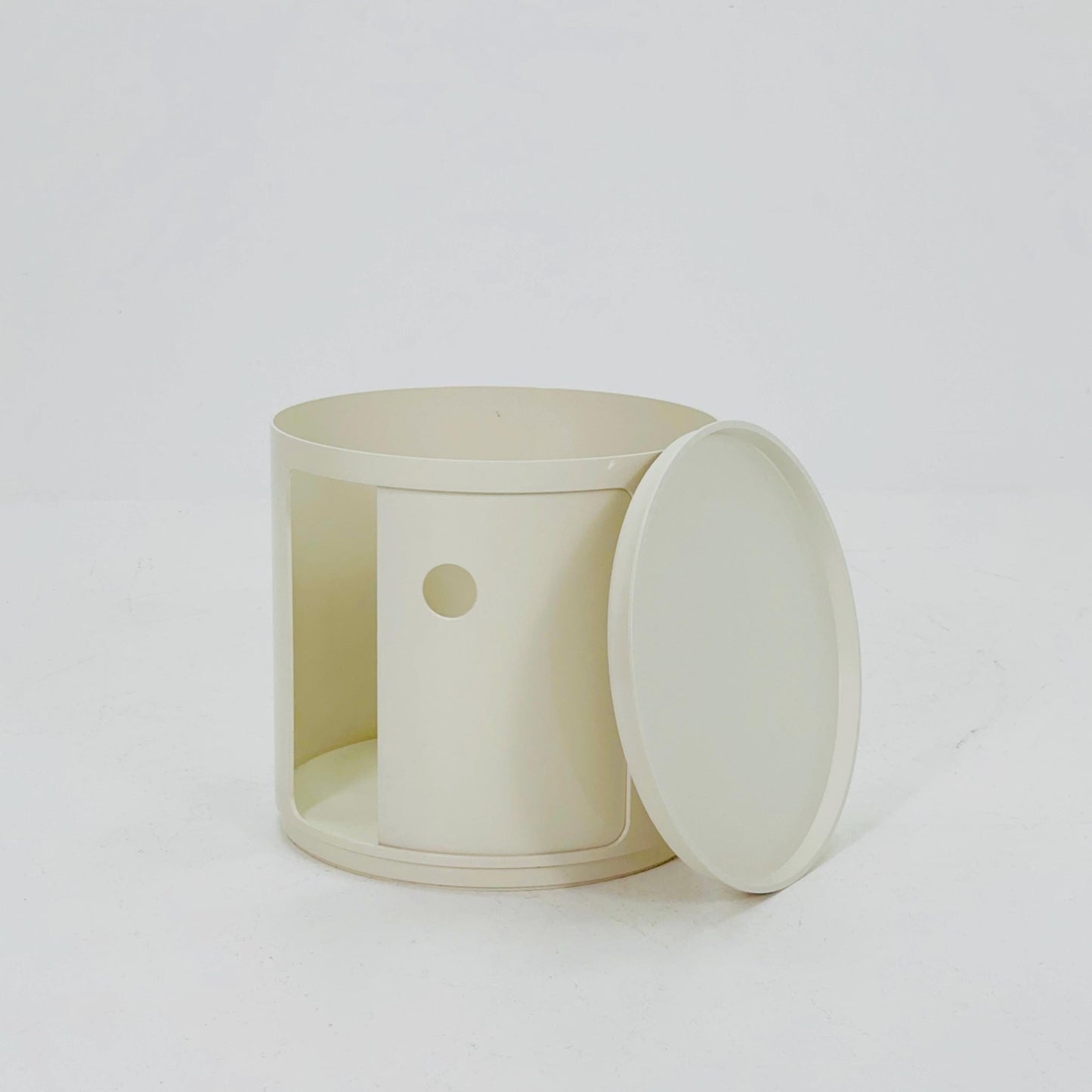 Mid century Anna Castelli for Kartell - Cabinet side table 1970s, Italy