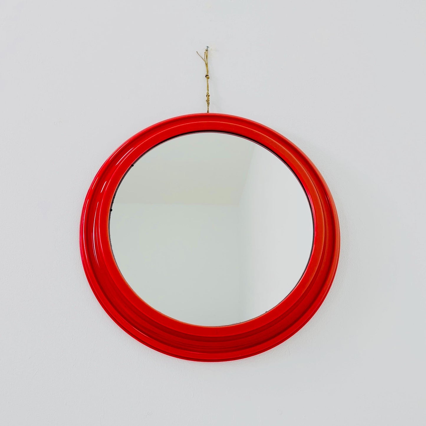 Mid-Century Space Age Red Round Wall Mirror | Italy 1980s