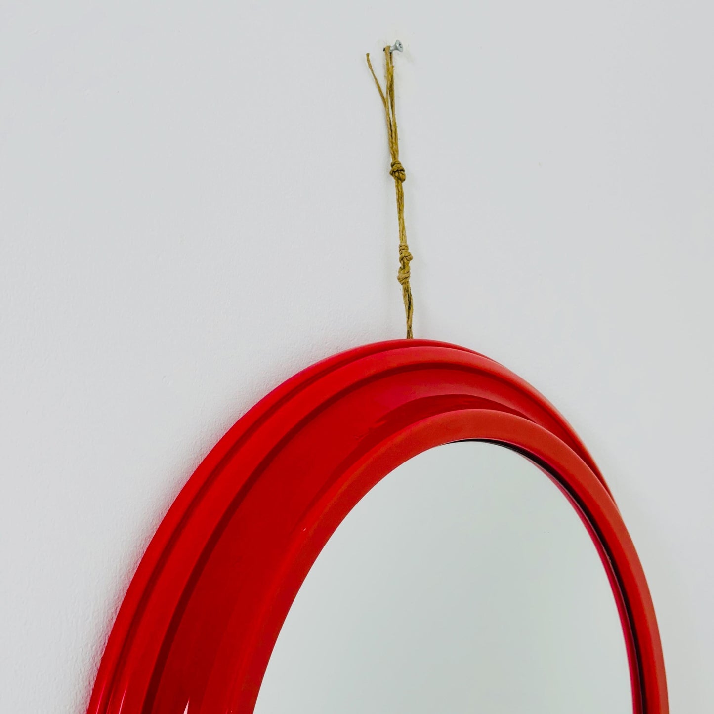 Mid-Century Space Age Red Round Wall Mirror | Italy 1980s