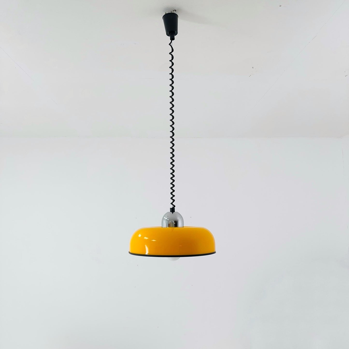 Mid century Spaceage Donuts orange adjustable pendant lamp Italy 1980s