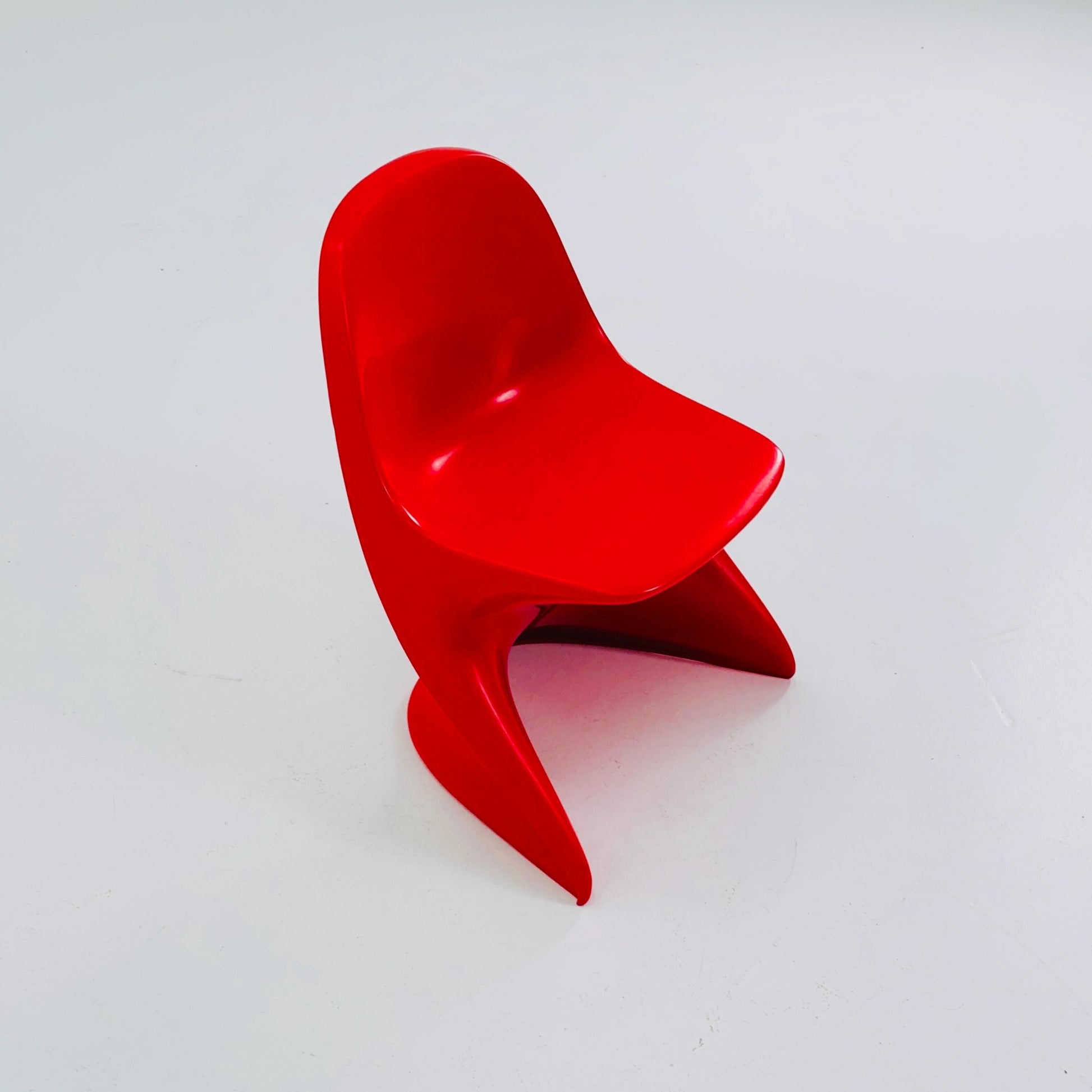 Spaceage Red Casala Casalino kids chair, designed by Alexander Begge, 1970s, W. Germany