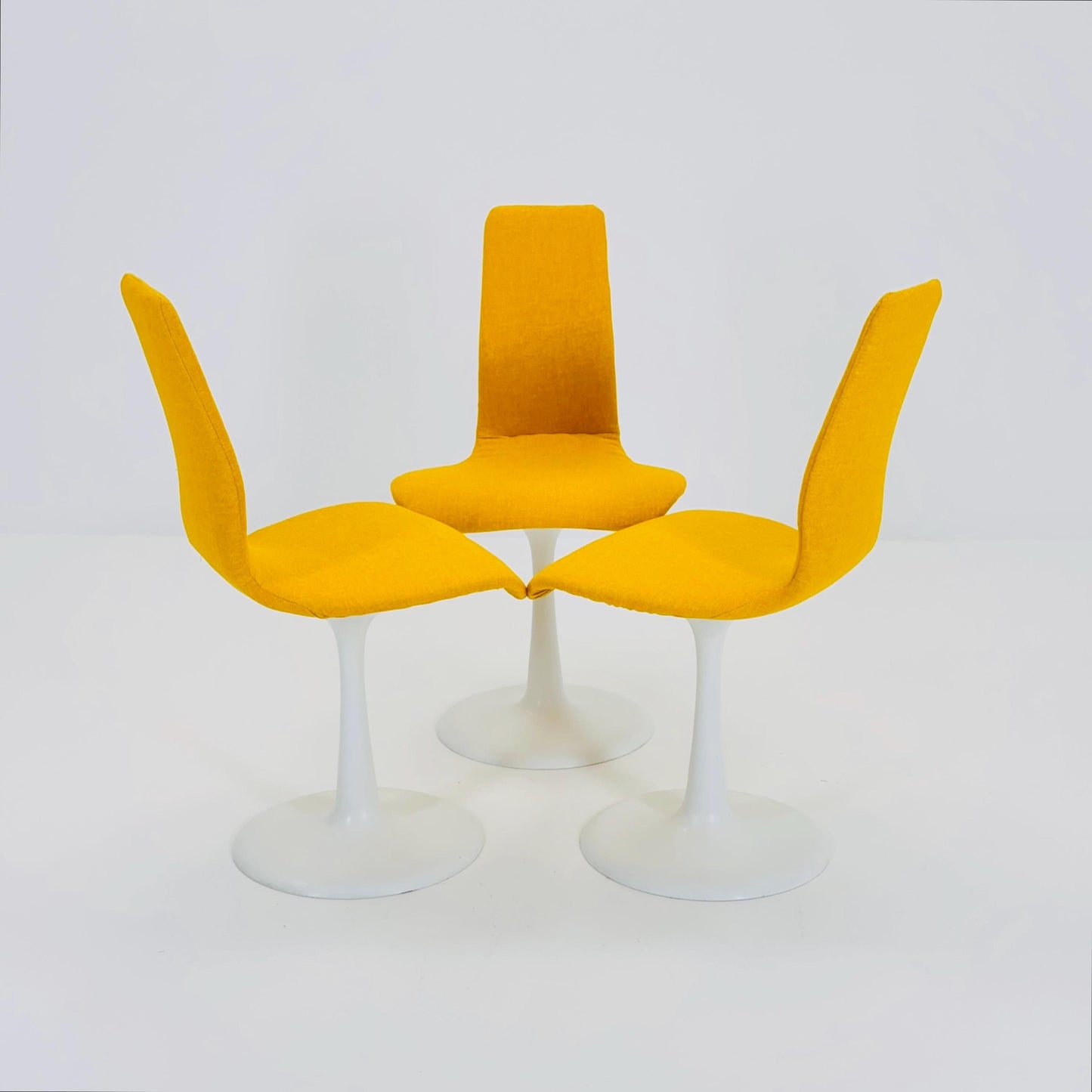 Set of 3 Mid-Century Space Age Dining Chairs Tulip Bases –by Läsko Studioform International, 1970s Germany