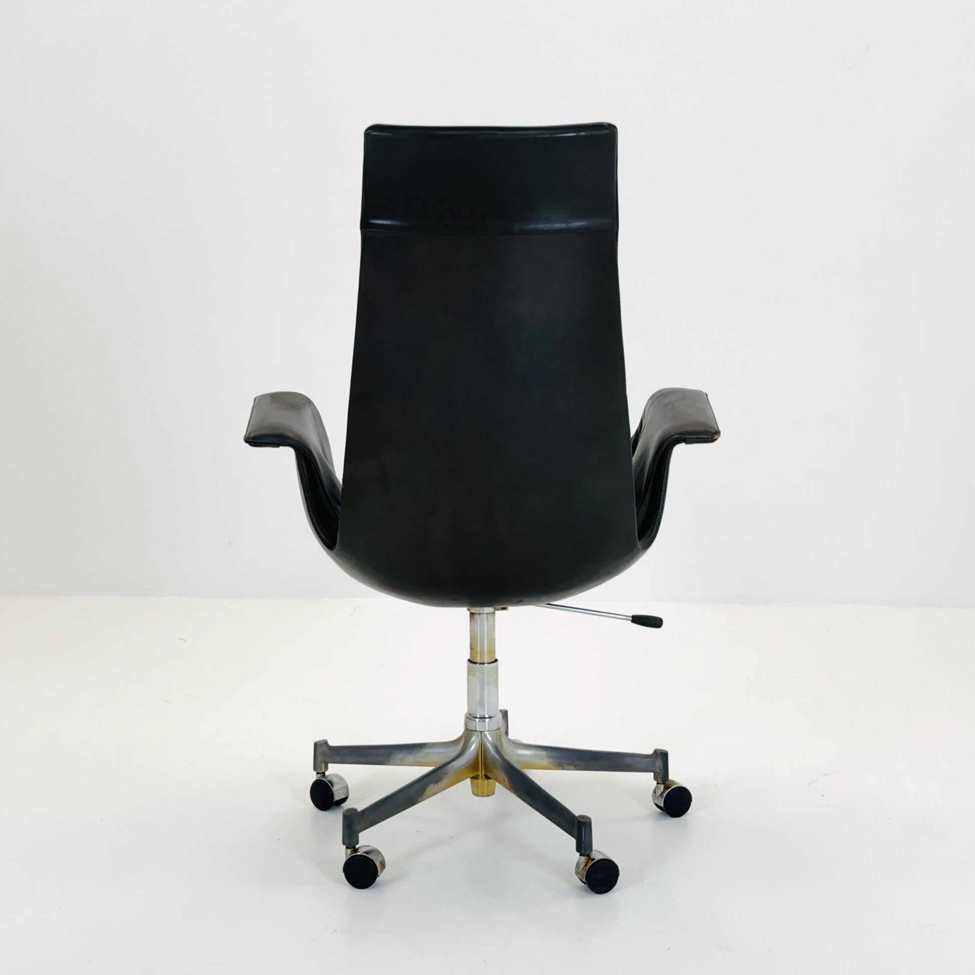 Mid centruy Tulip Desk Chair Modell 6725 by Preben Fabricius & Jørgen Kastholm – for Walter Knoll, 1960s by Kill