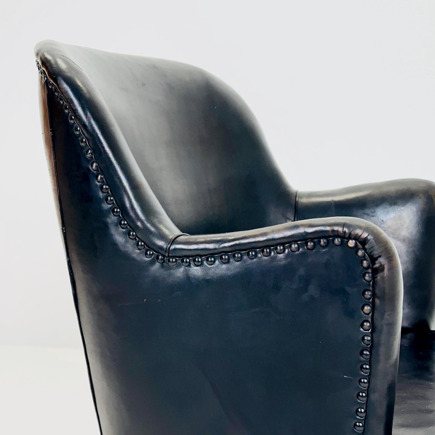 Mid century Olli Mannermaa black Leather Kilta armchair by Eugen Schmidt & Cassina Martela 1970s