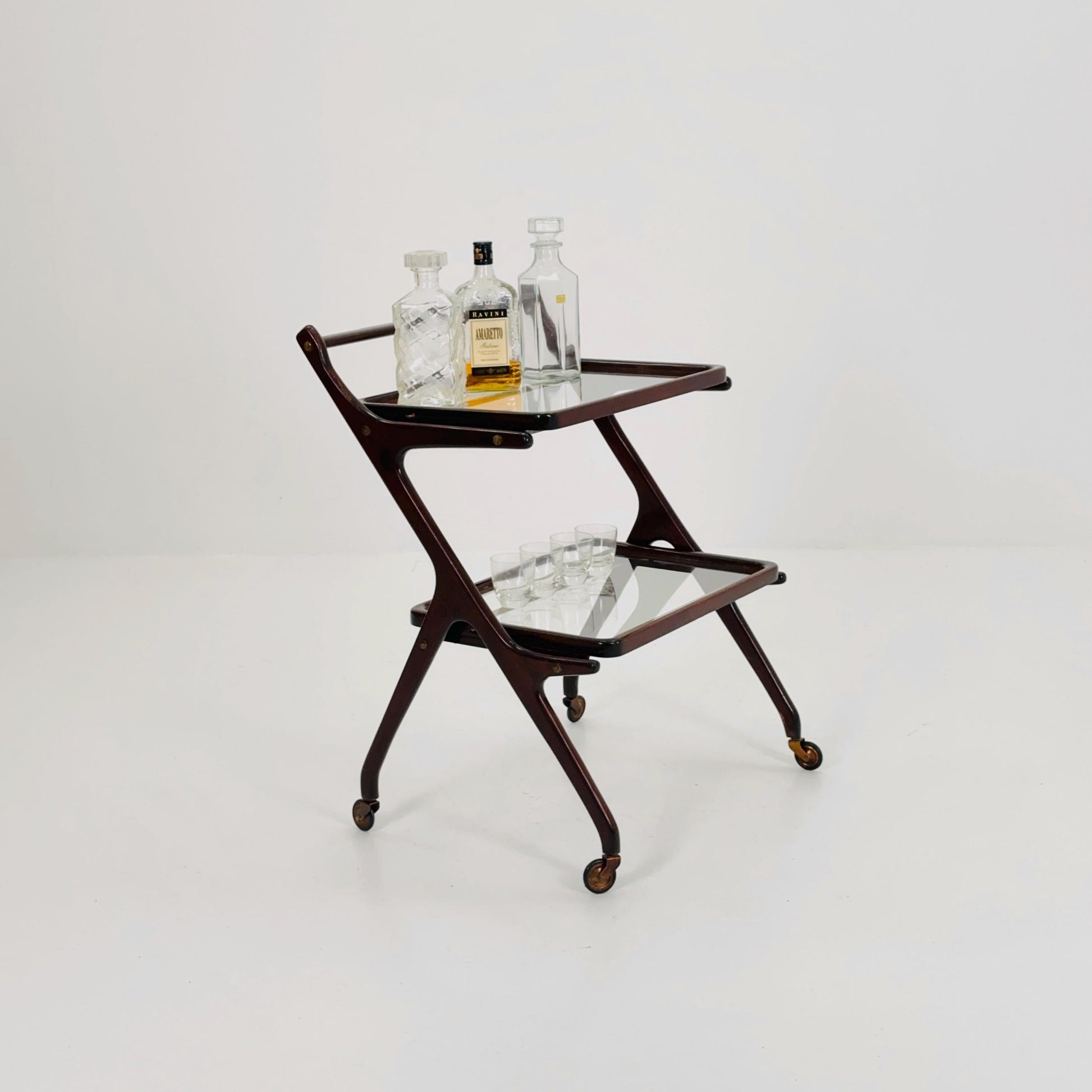 Mid-Century Italian Bar Cart by Cesare Lacca – Walnut & Brass Trolley with Removable Glass Trays, 1950s ltaly