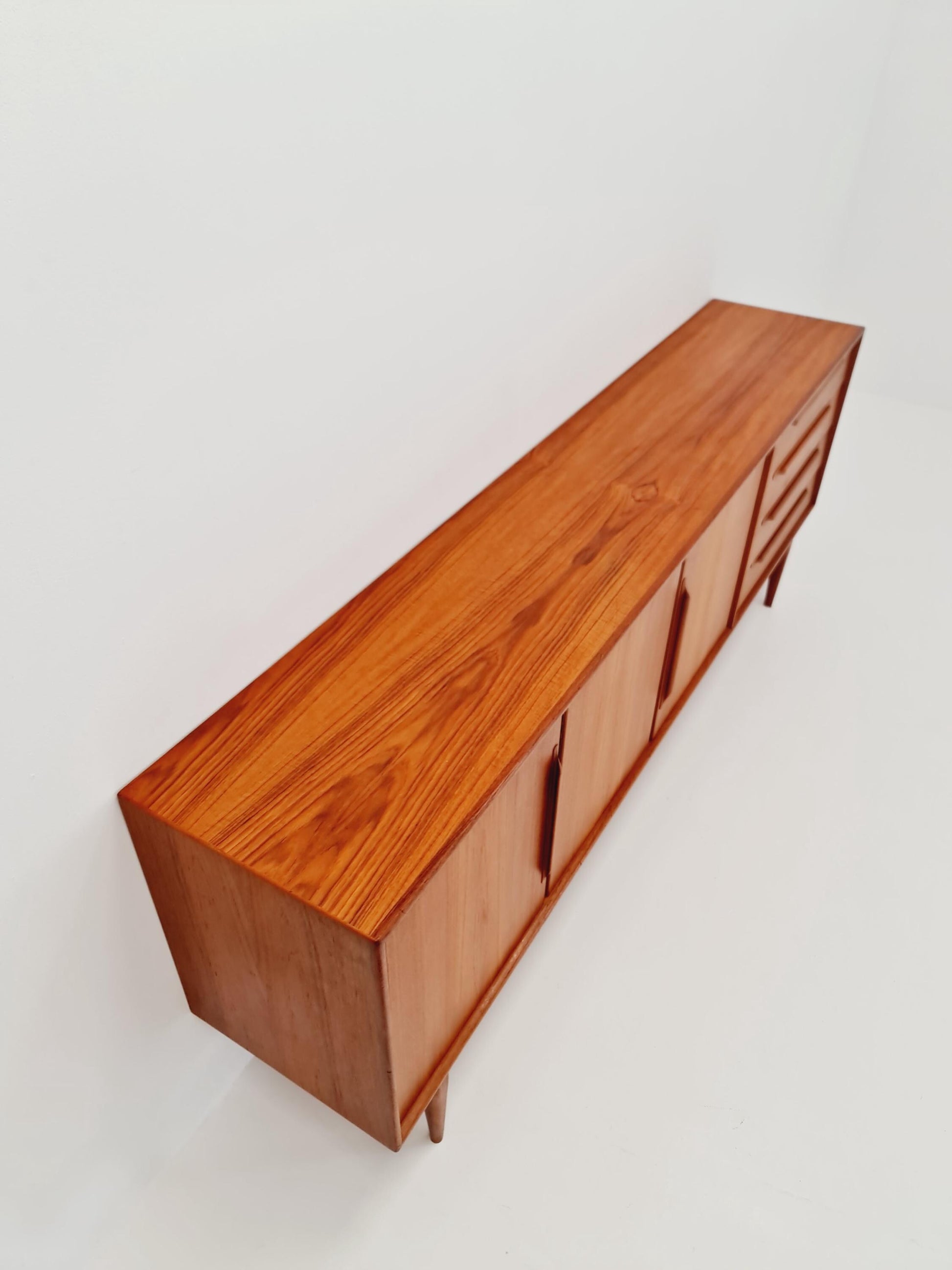 Mid-Century German vintage Sideboard by Heinrich Riestenpatt model RT 200 TYP , 1960s