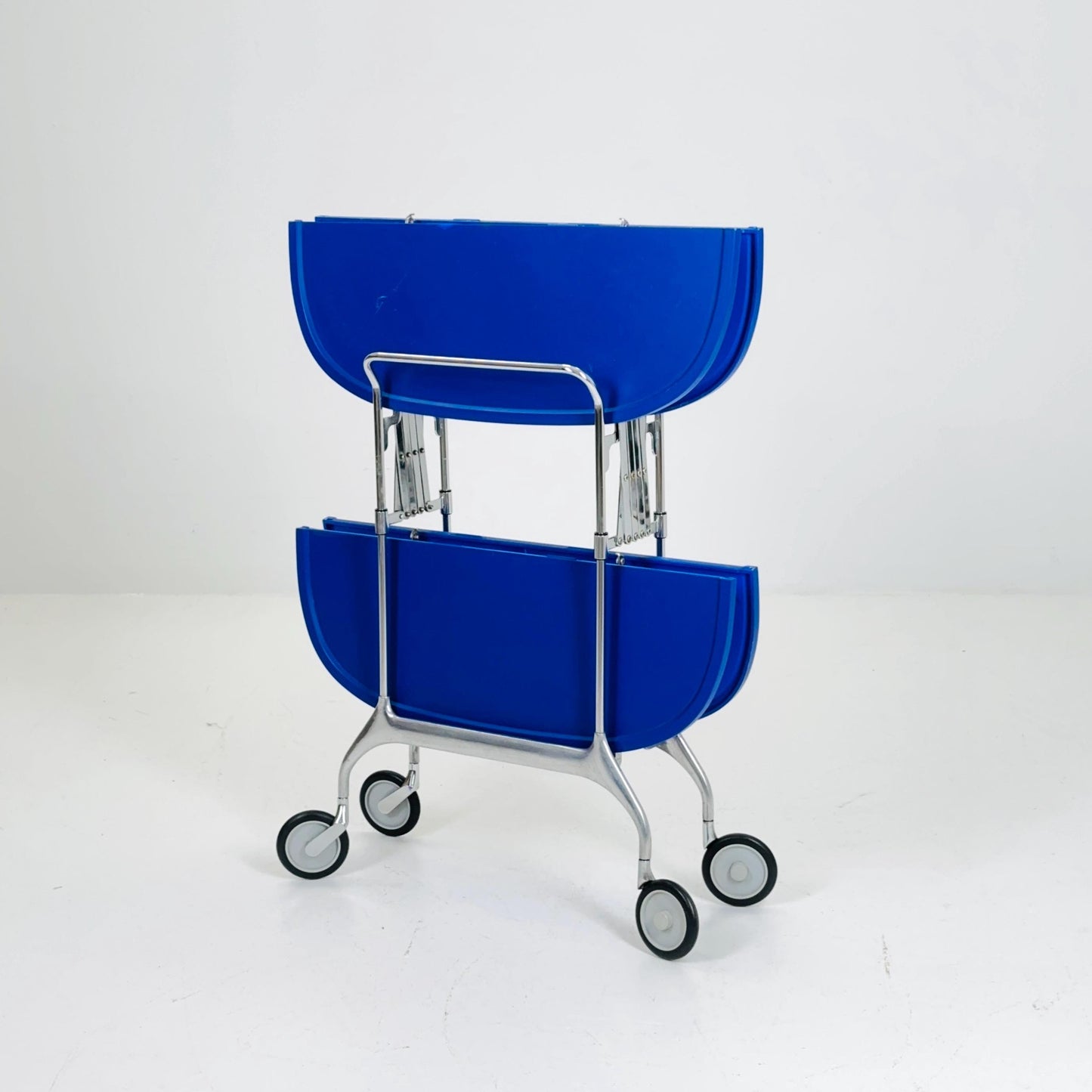 Orginal Navy Blue Gastone Dolly Trolley bar cart by Antonio Citterio and Oliver Low for Kartell Italy