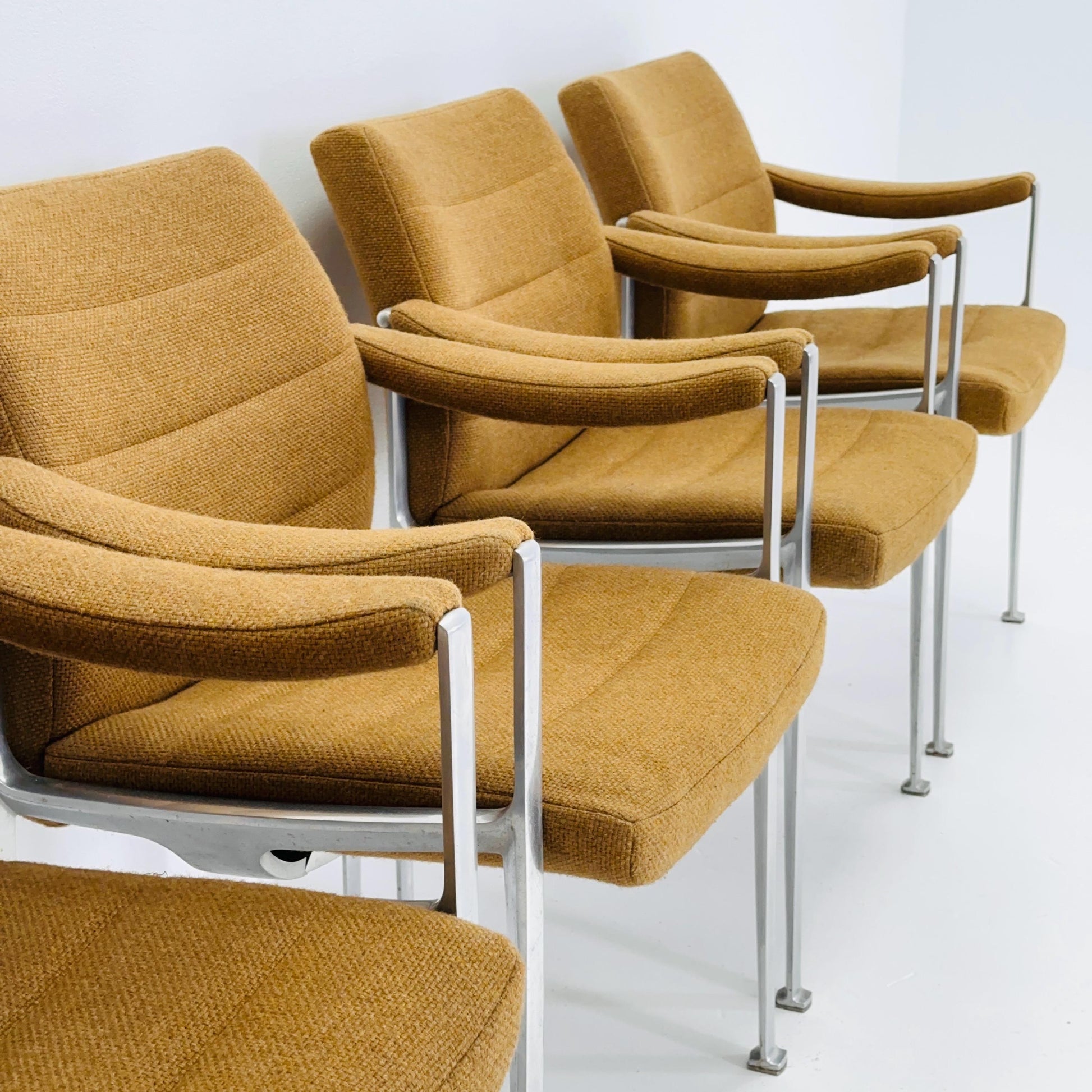 Set of 4 Mid-Century Bauhaus Armchairs by Miller Borgsen for Röder & Sons – 1960s Germany