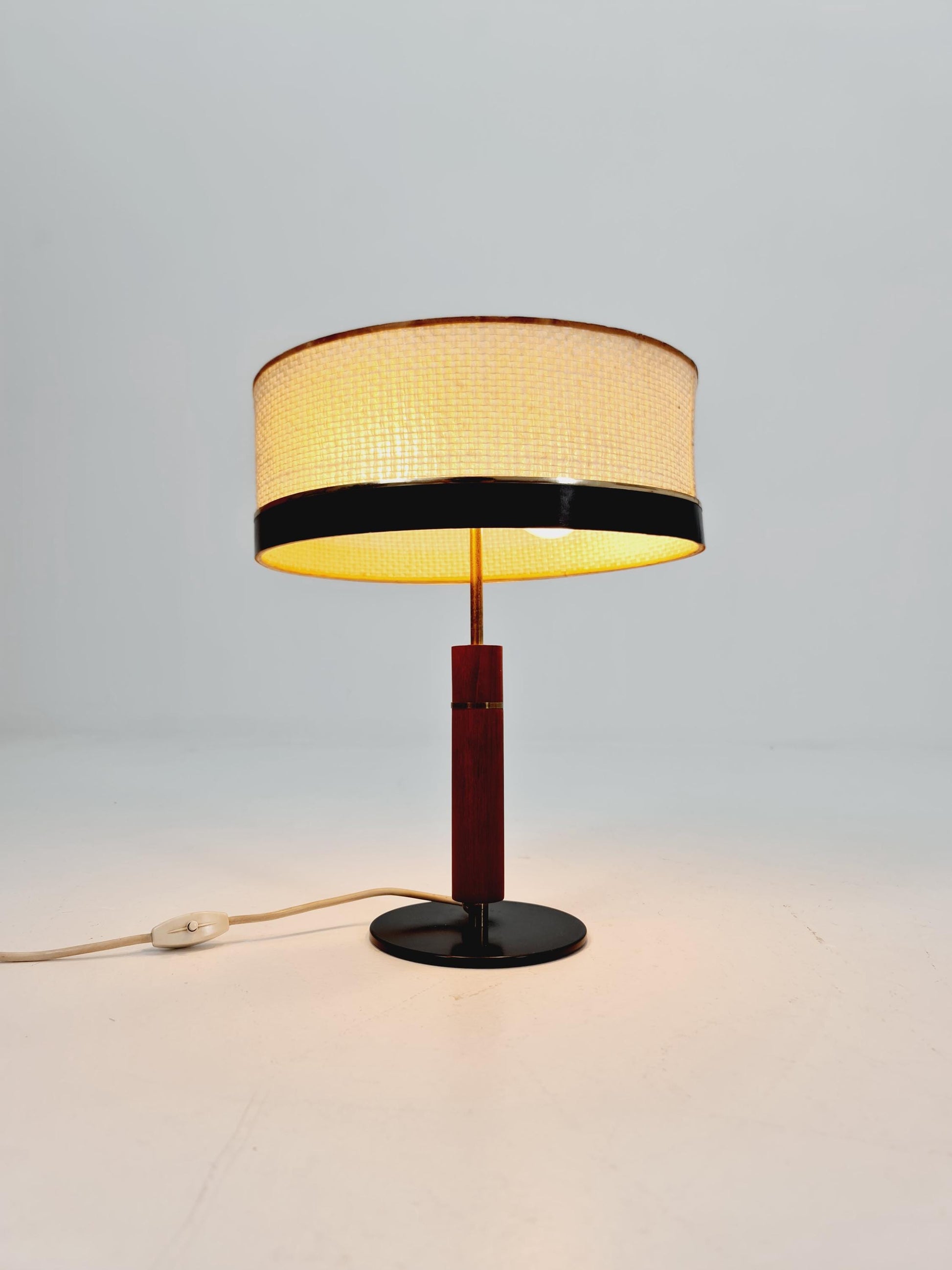 Mid century teak & brass table lamp by Vereinigte Werkstätten München, Germany, 1960s