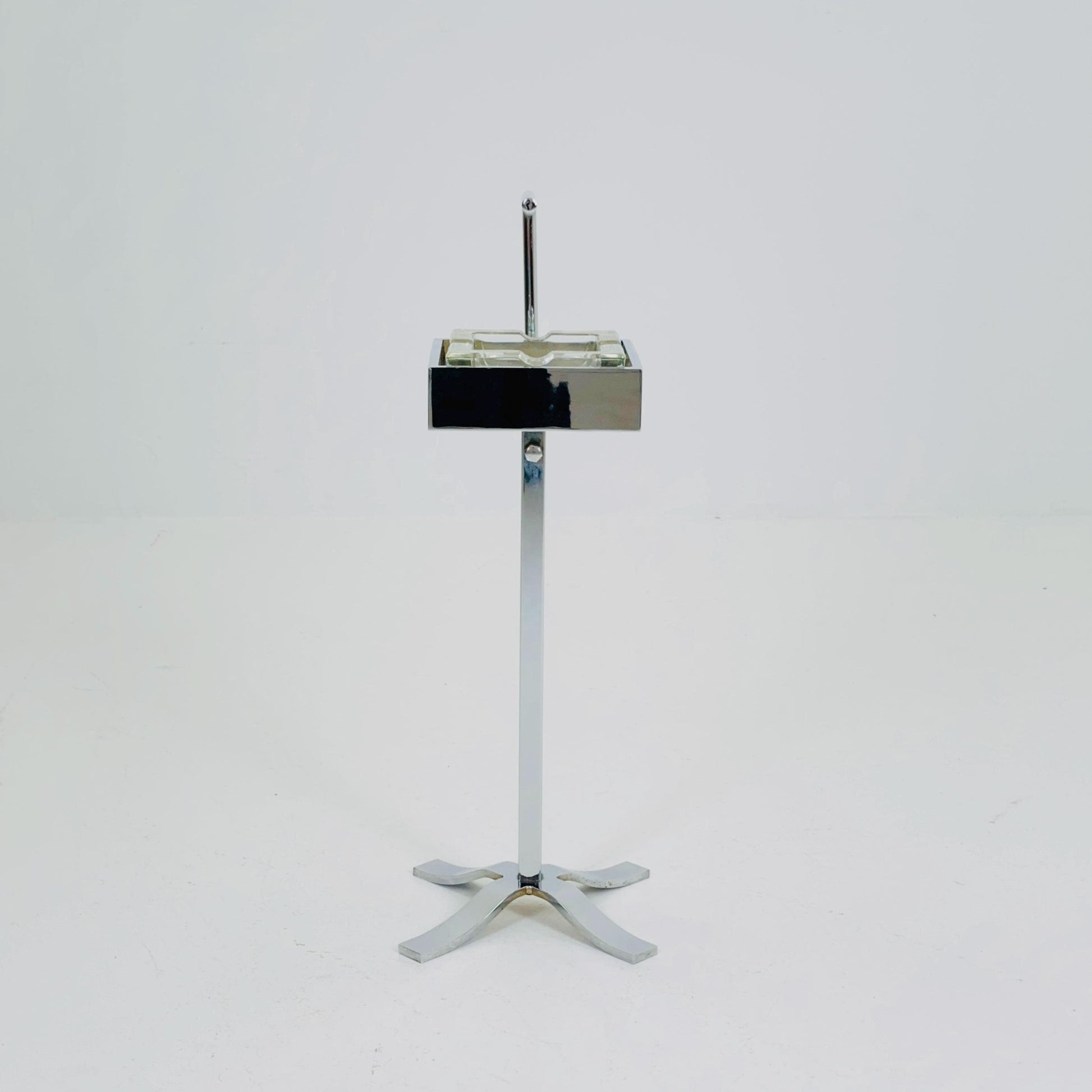 Mid-Century Bauhaus Glass & Chrome Stand Ashtray – Germany 1980s