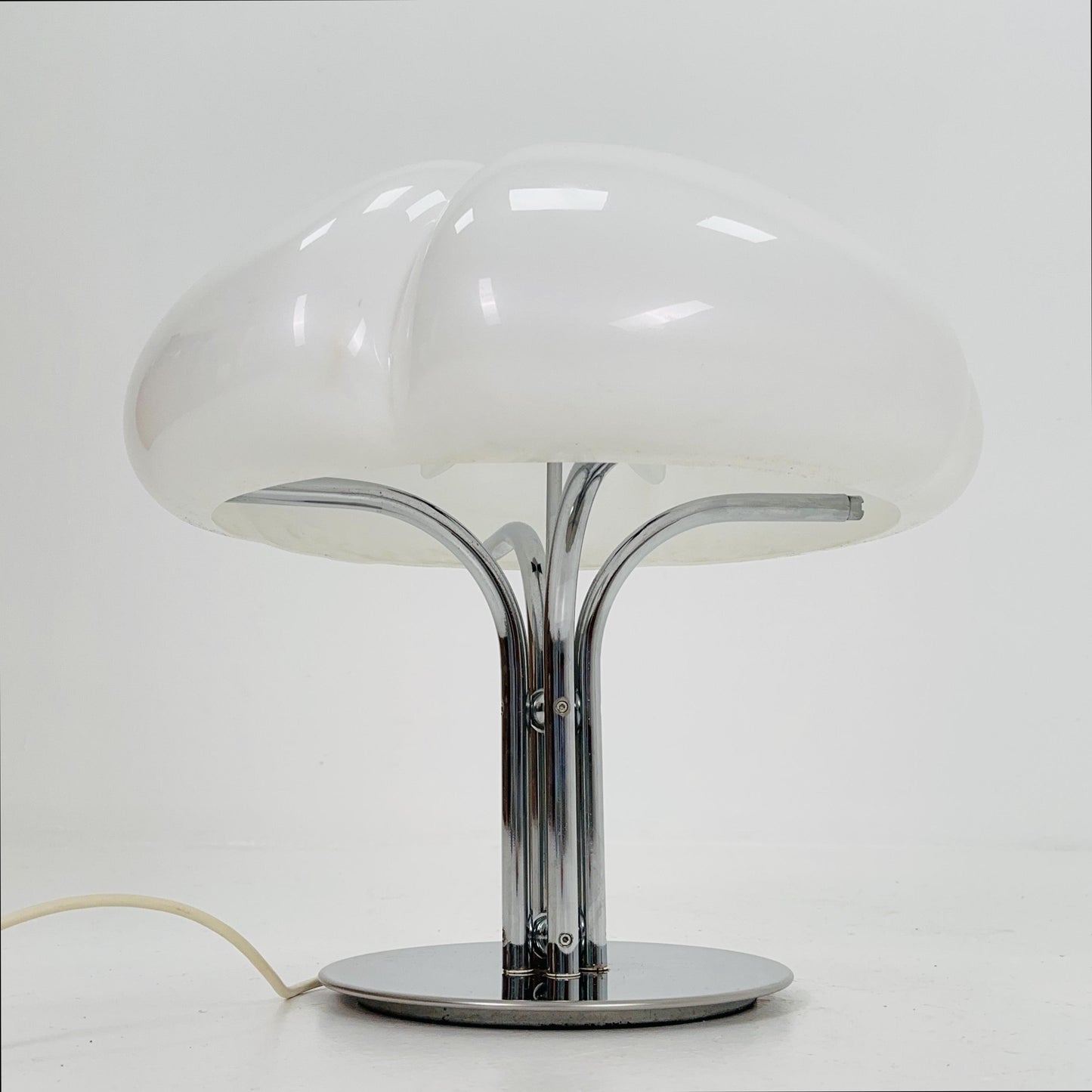 Mid Century “Quadrifoglio” Desk Lamp by Ufficio Progetti for Guzzini, Italy 1970s