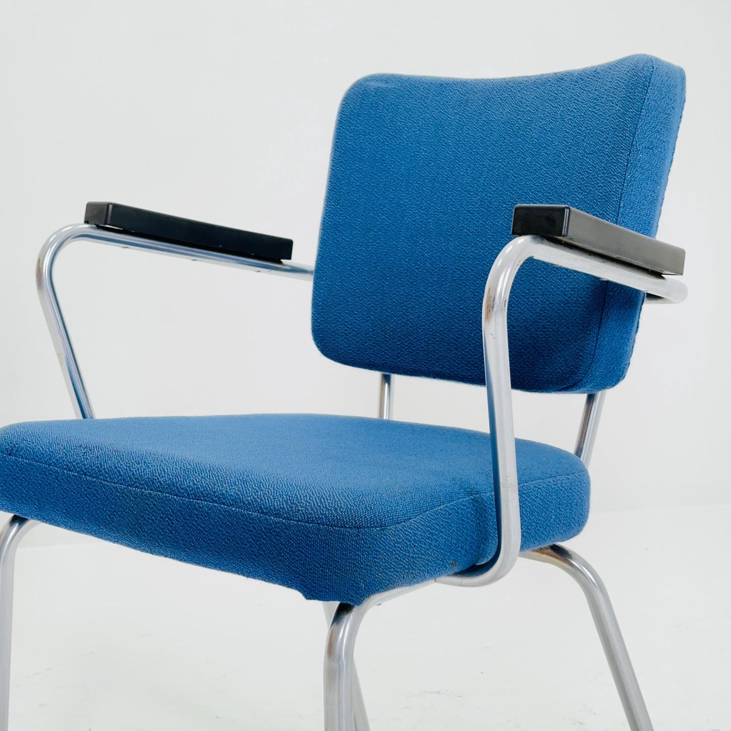 Vintage Gispen Hoffmann Model 352 Armchair – Dutch Mid Century Design, Blue Upholstery, Chrome Frame 1950s