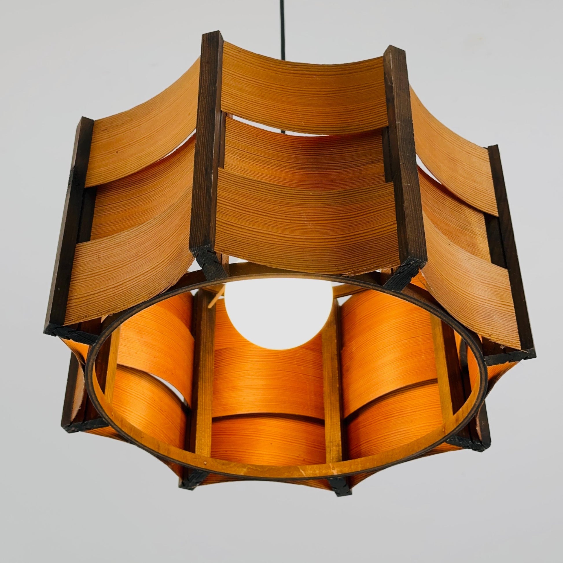 Mid-Century Modern Danish Pendant Lamp – Sculptural Wooden Shade, 1960s Denmark