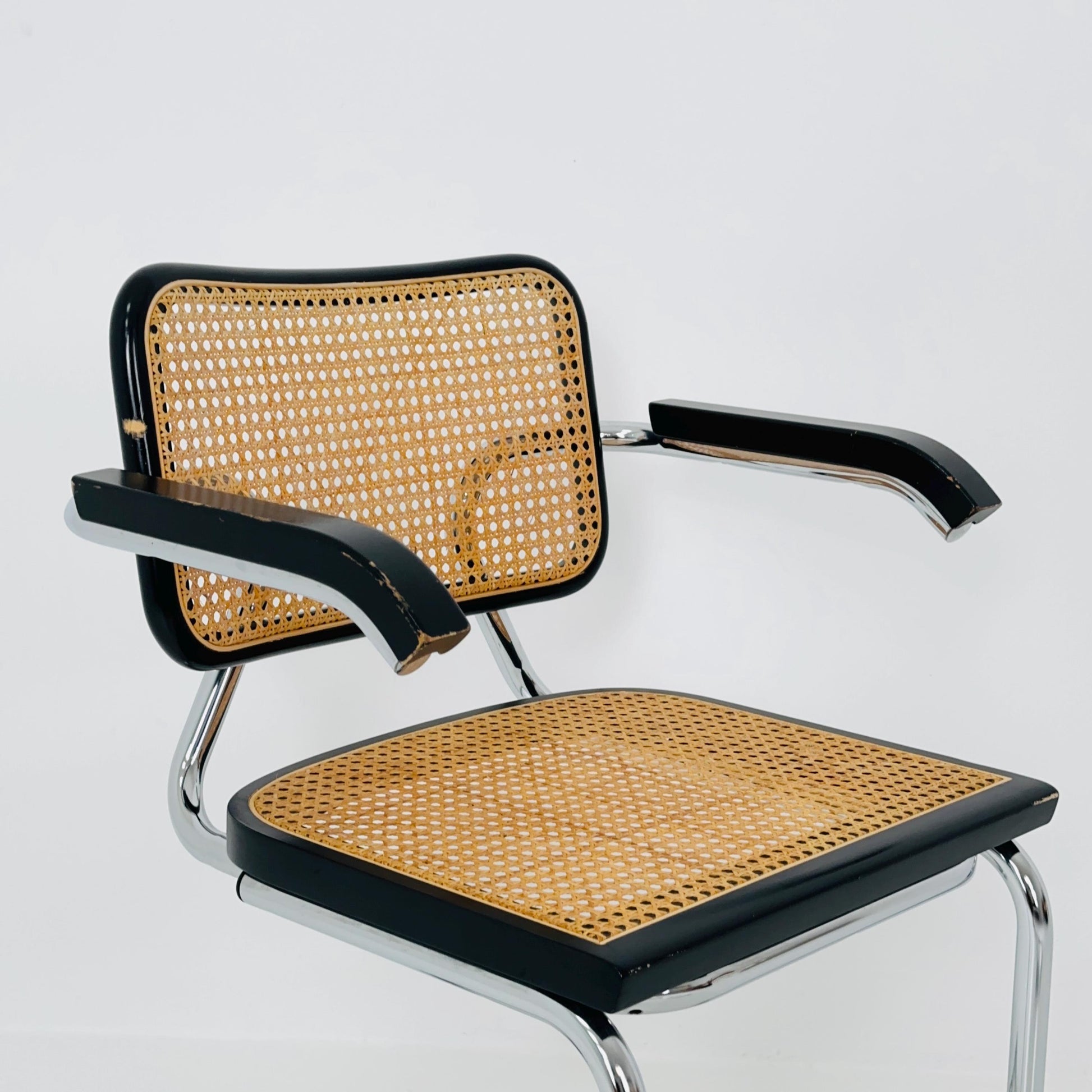 Set of 2 Mid Century s64 Cantilever Cesca Chair by Marcel Breuer / Bauhaus Design / 1980s Italy