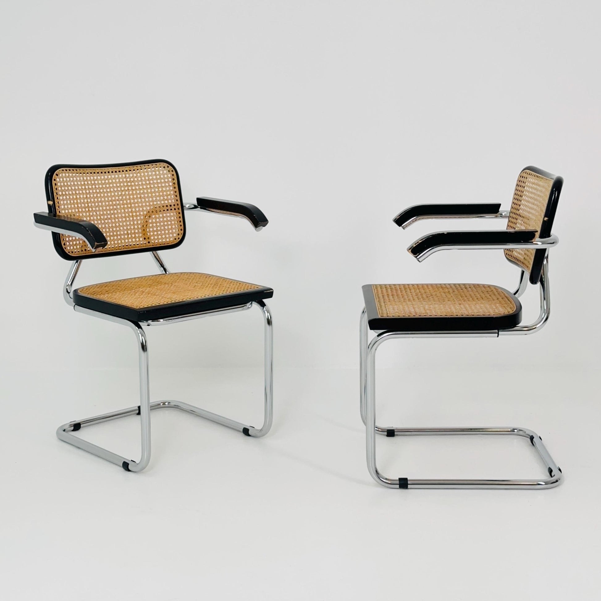 Set of 2 Mid Century s64 Cantilever Cesca Chair by Marcel Breuer / Bauhaus Design / 1980s Italy