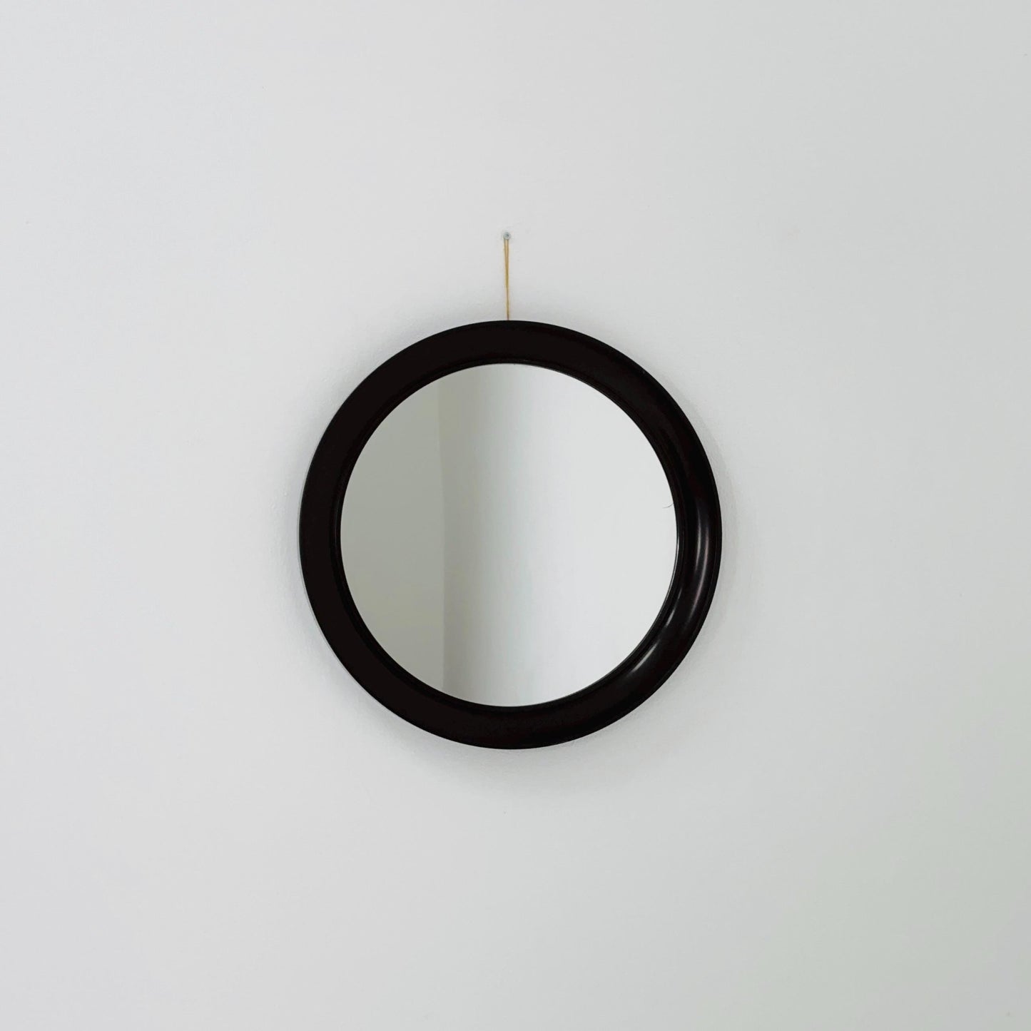 Mid-Century Space Age Red Round Wall Mirror | Italy 1980s