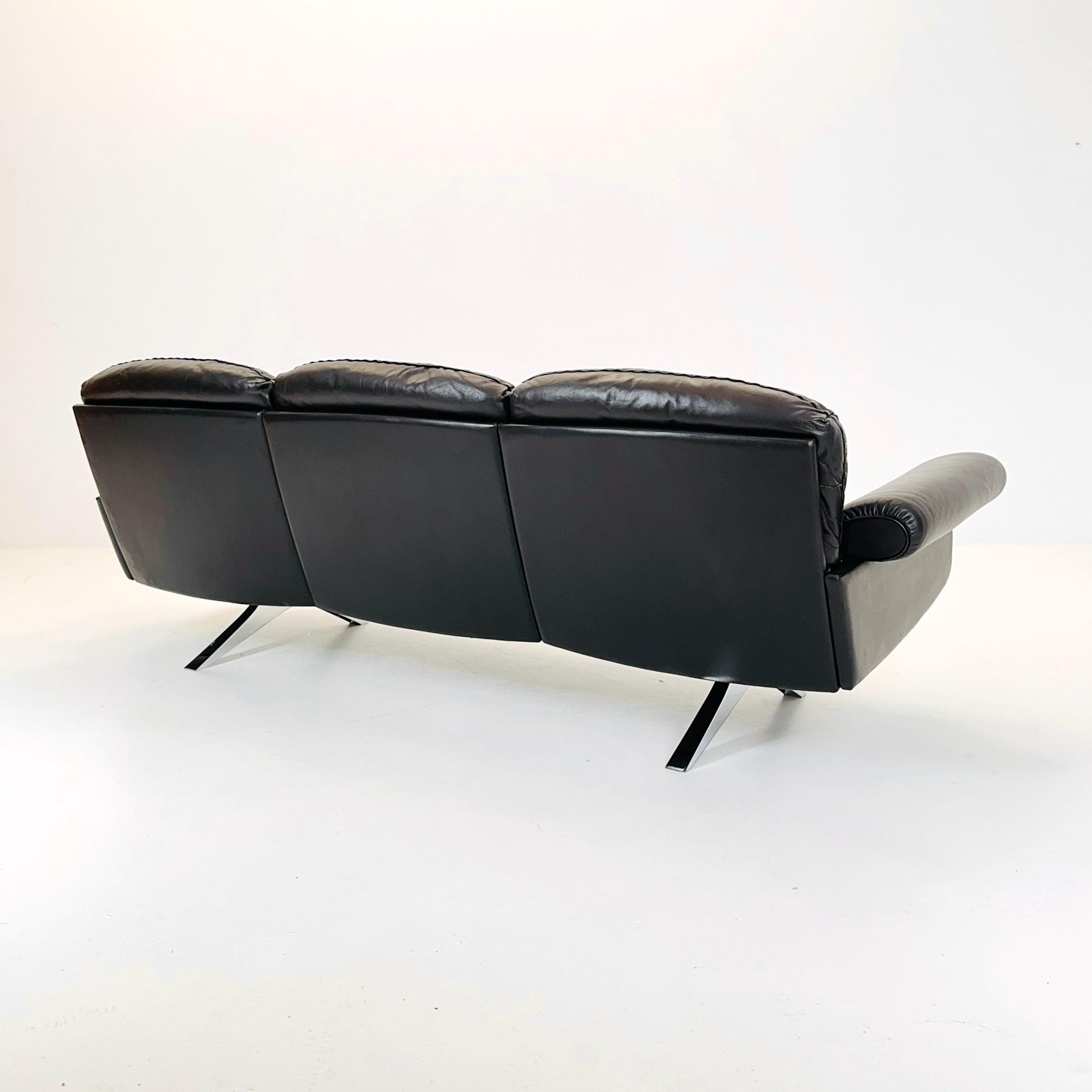 Mid Century De Sede "DS-31" 3-seater sofa in brown leather, Switzerland 1970s