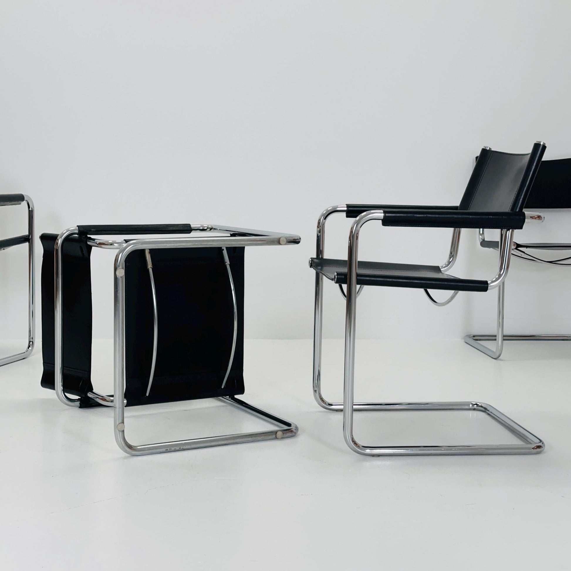 Set of 6 Mid century B34 Matteo Grassi Mg5 black leather cantilever chairs by Mart Stam italy 1980s