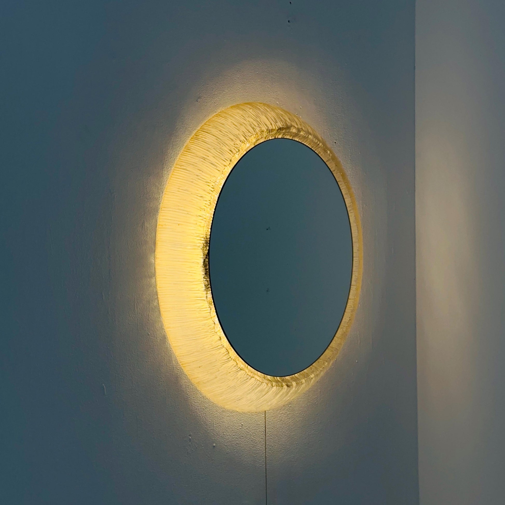 Mid century Large Round mirror with lighting & plexiglass edge 1960s