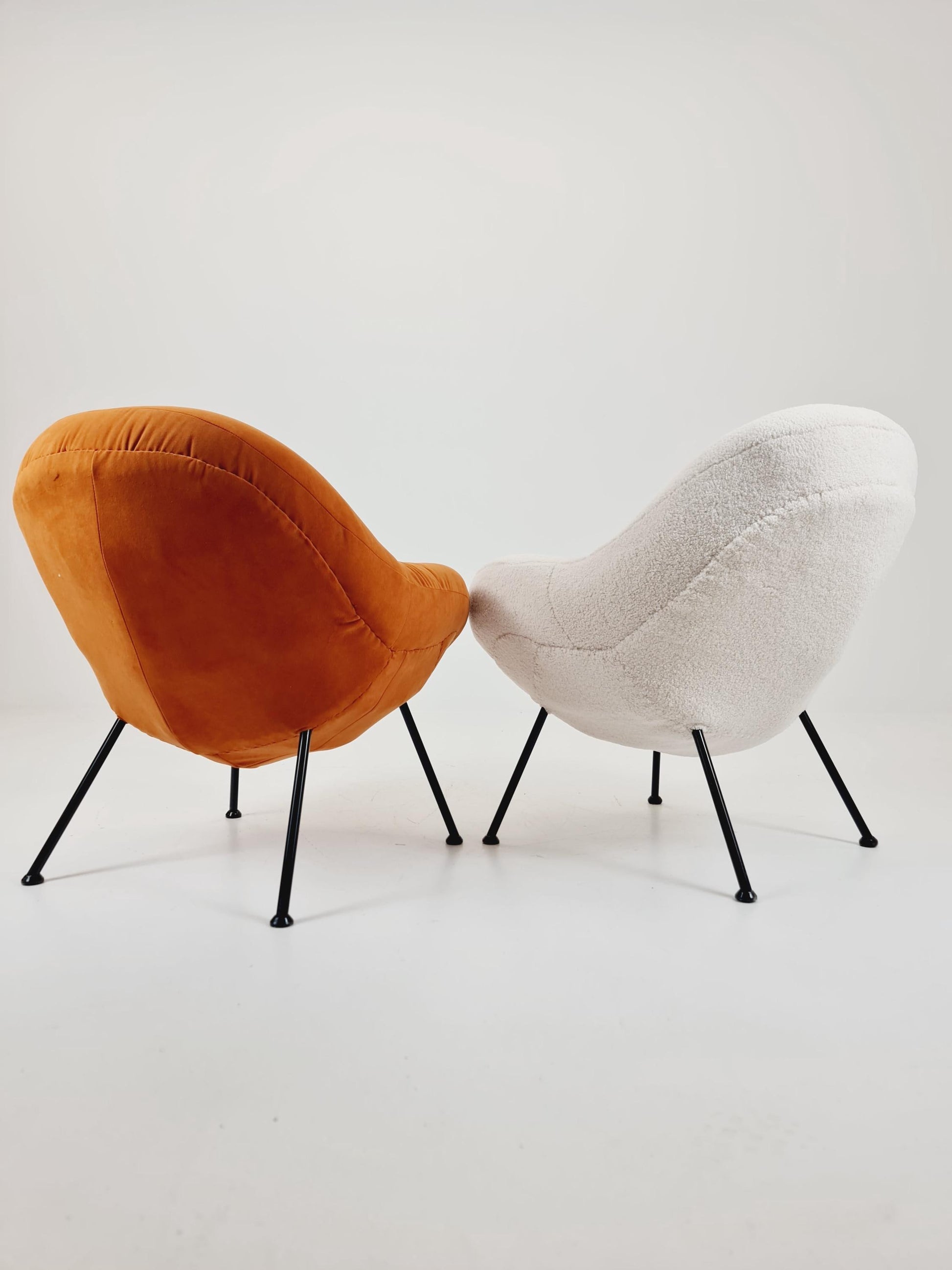 1 of 2 Midcentury easy egg chairs by Fritz Neth For Correcta ,Germany, 1950s, Set of 2