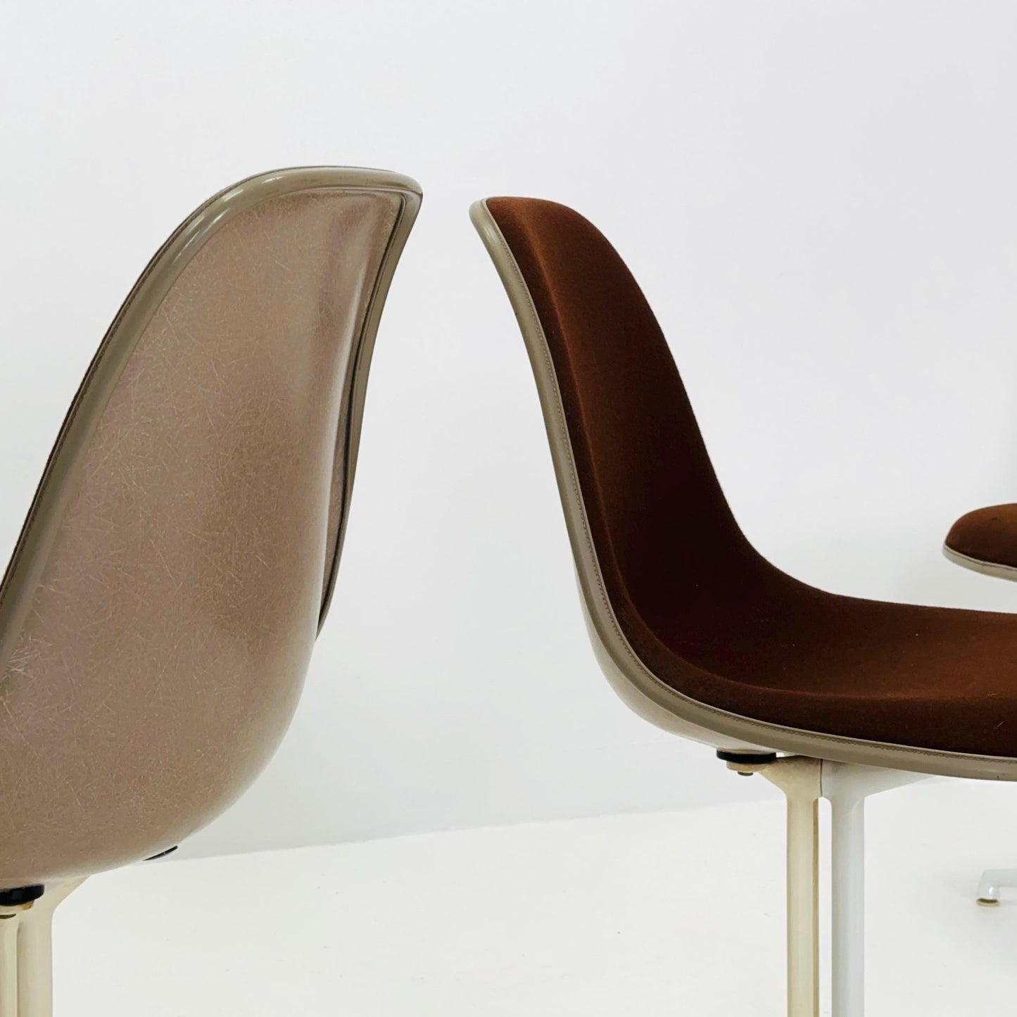 Set of 4 Mid Century ‘La Fonda’ Chairs by Charles & Ray Eames for Herman Miller, 1960s USA
