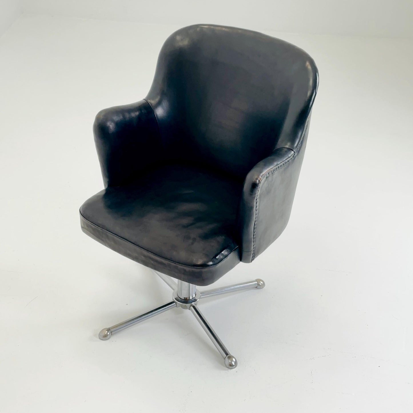 Mid century Olli Mannermaa black Leather Kilta armchair by Eugen Schmidt & Cassina Martela 1970s