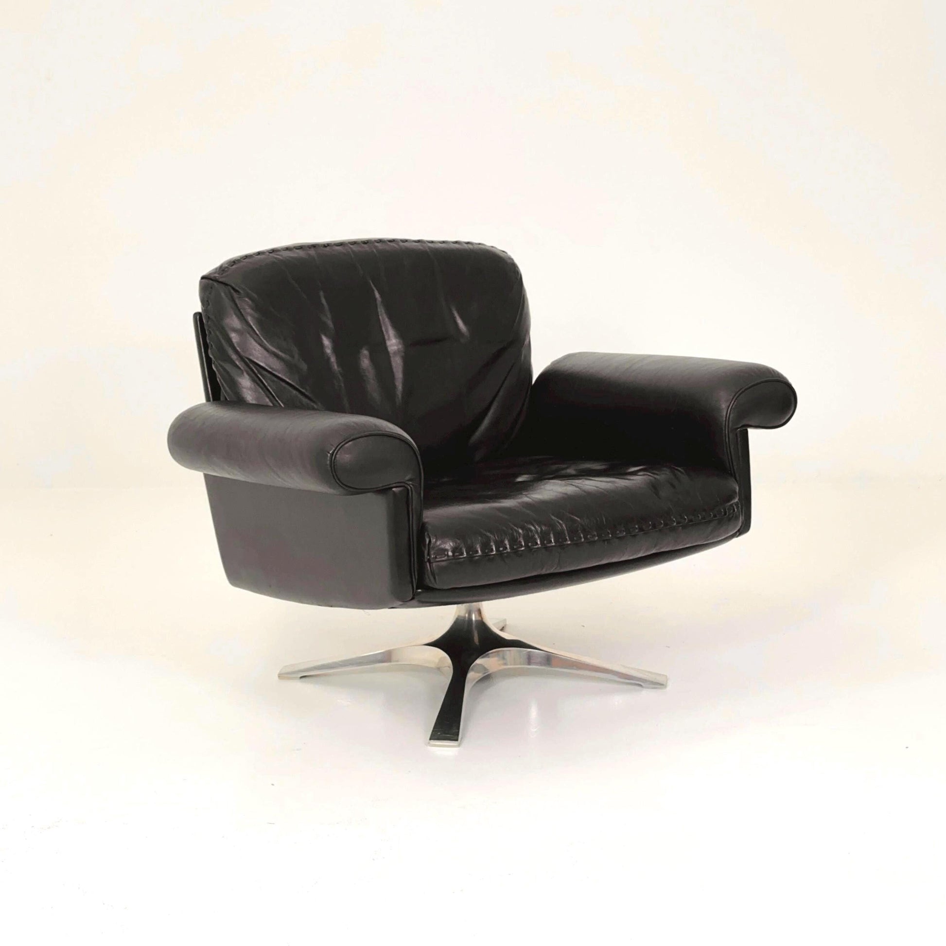 Mid Century De Sede "DS-31" armchair in chocolate brown, Switzerland 1970s