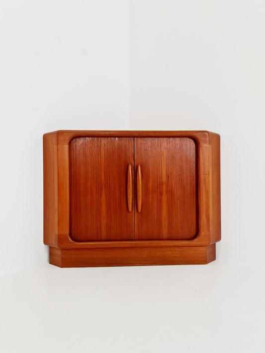 Mid Century Modern danish corner cabinet teak By Dyrlund , 1960s