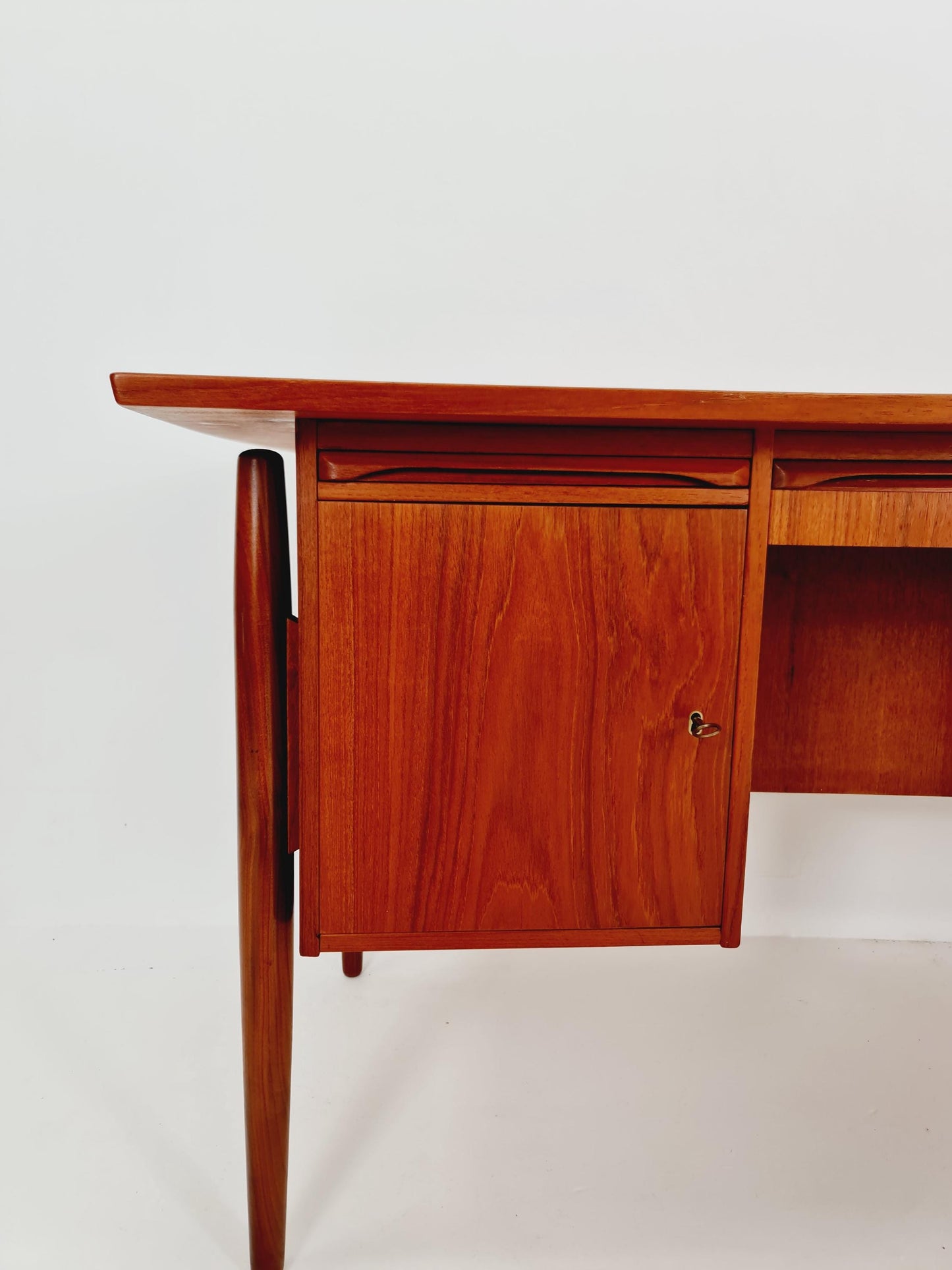Danish vintage Solid teak for GV Møbler, Denmark, 1960s