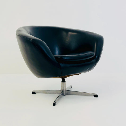 1 of 2 Mid Century Swivel ‘Pod’ Armchair by Overman Sweden, 1960s