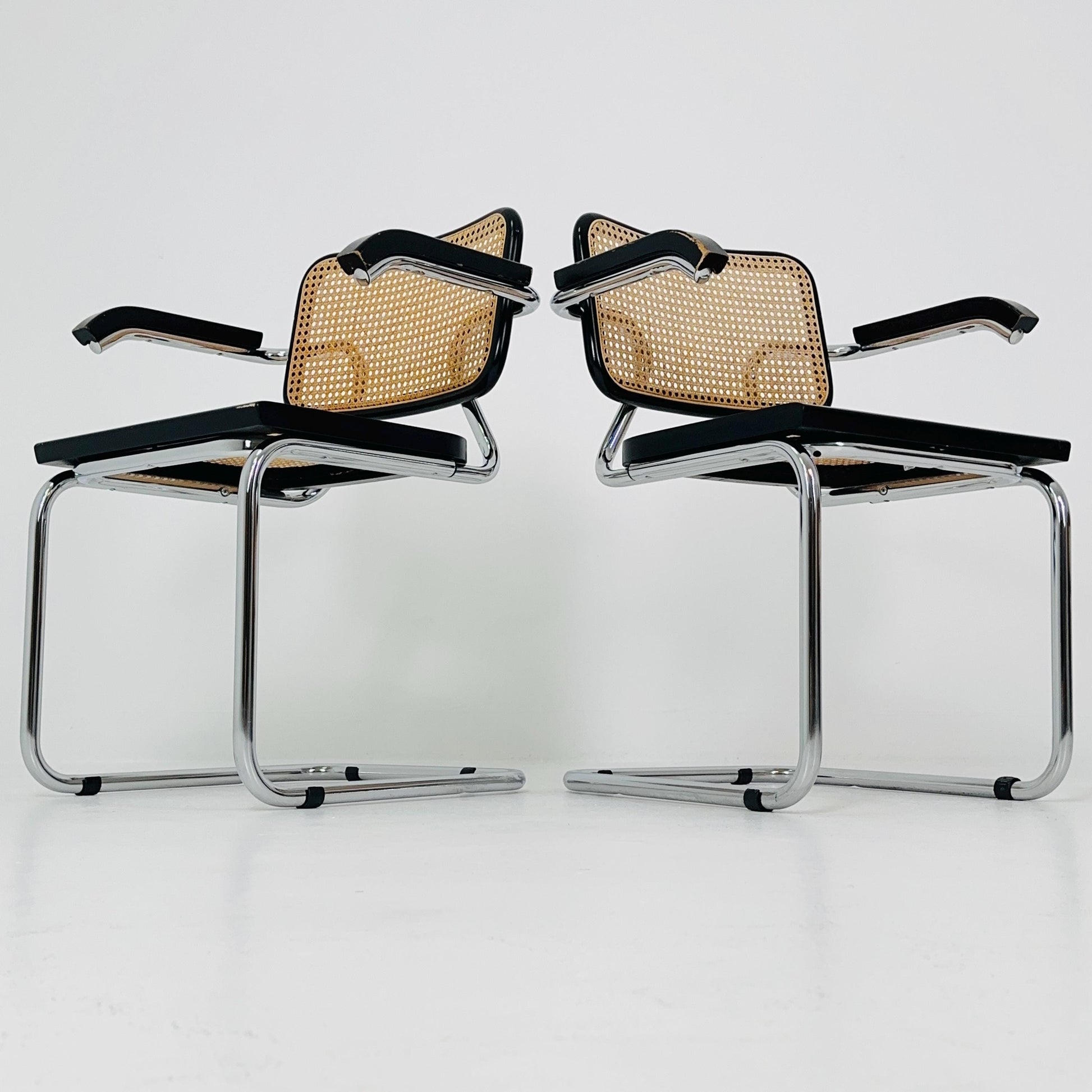 Set of 2 Mid Century s64 Cantilever Cesca Chair by Marcel Breuer / Bauhaus Design / 1980s Italy